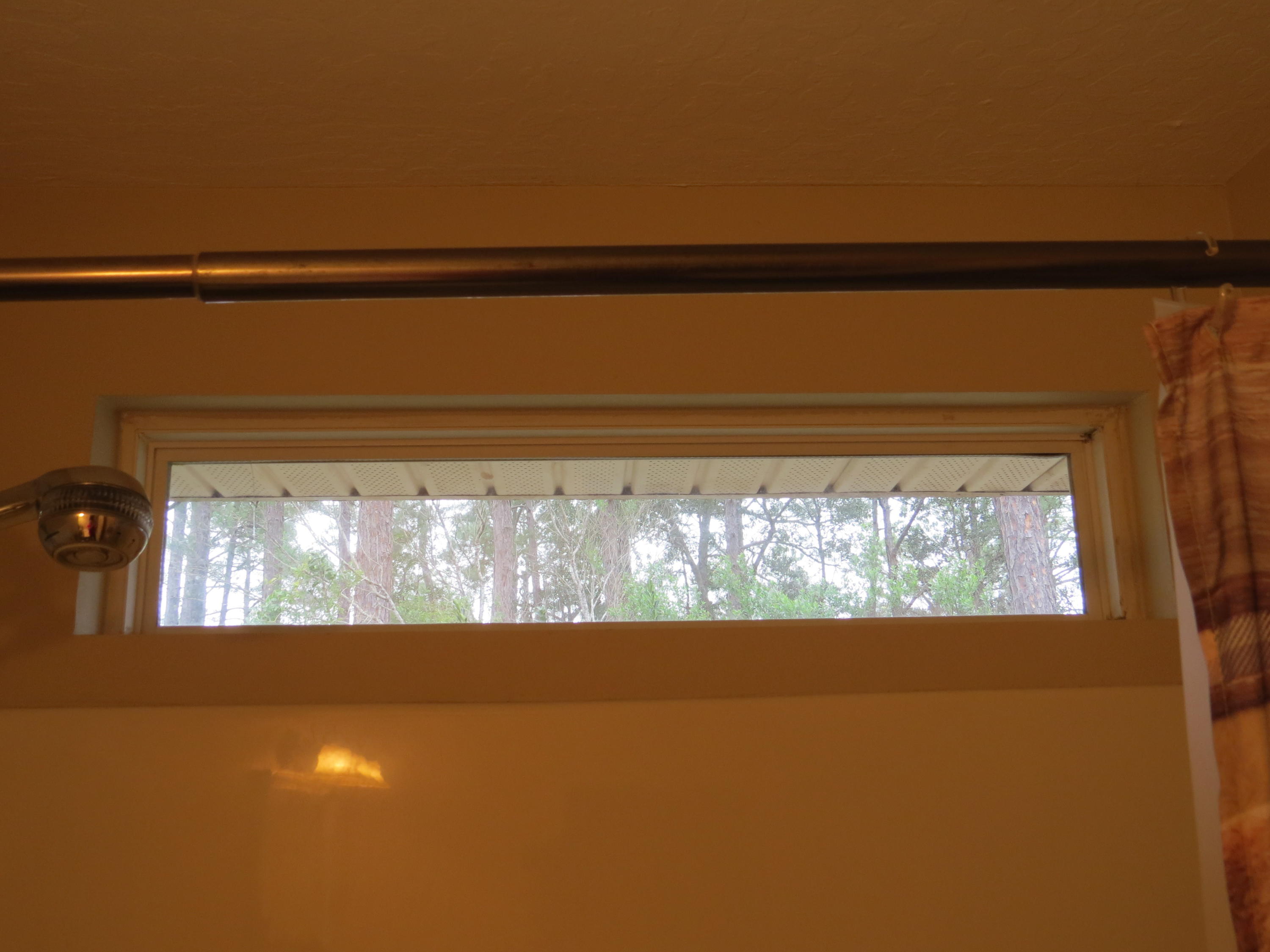 CRESCENT SHORES - Residential