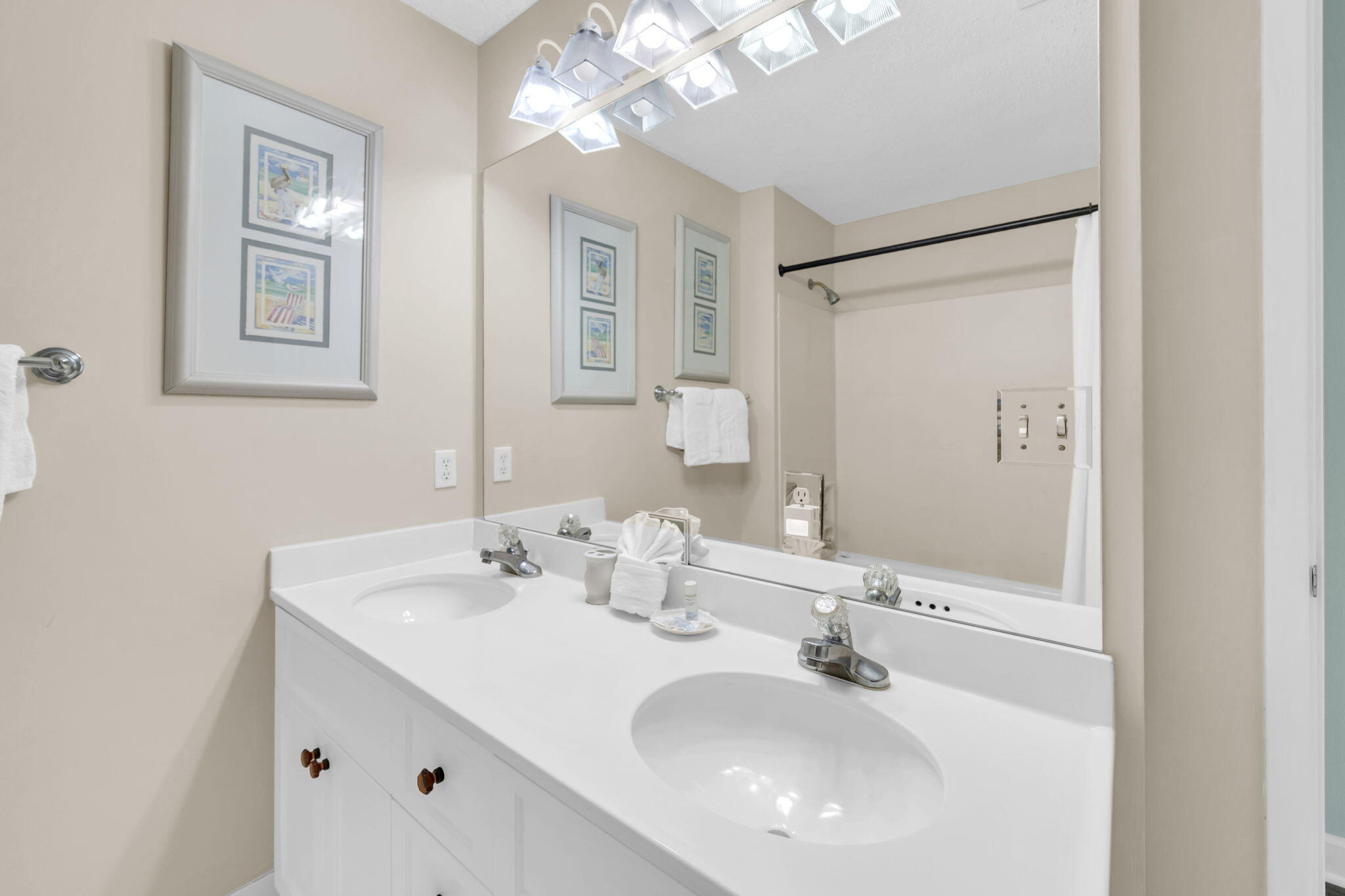 SUMMIT AT TOPS'L (THE) - Residential