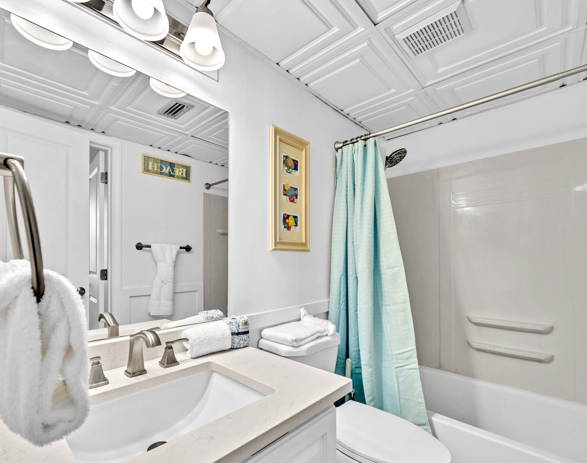 LEEWARD/WINDWARD CONDO - Residential