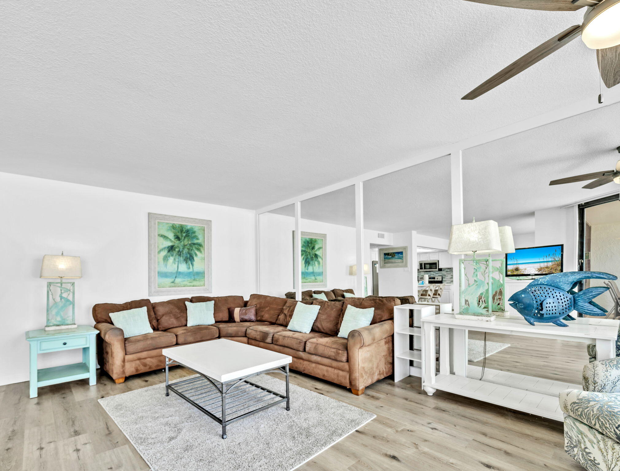 LEEWARD/WINDWARD CONDO - Residential