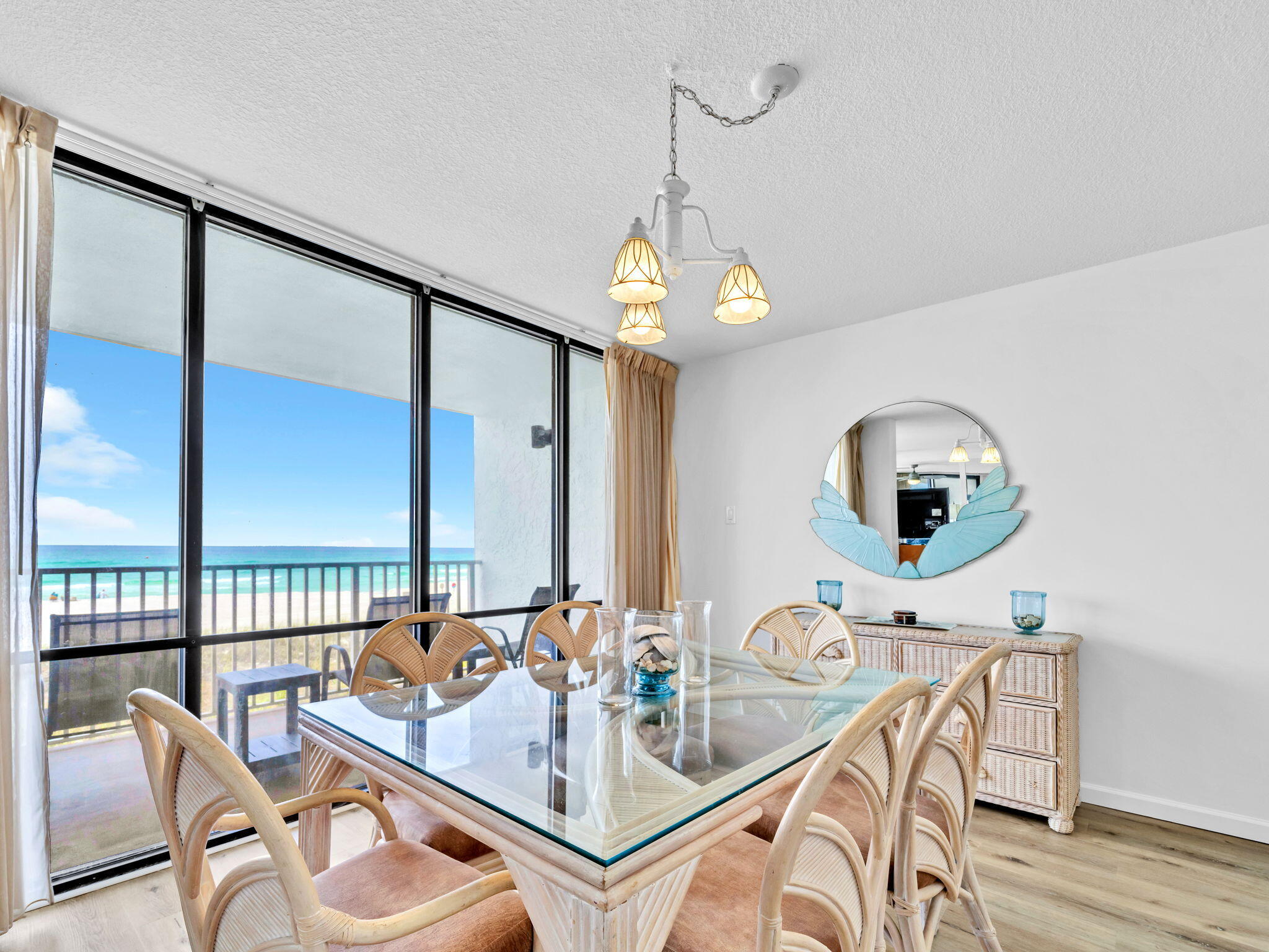 LEEWARD/WINDWARD CONDO - Residential