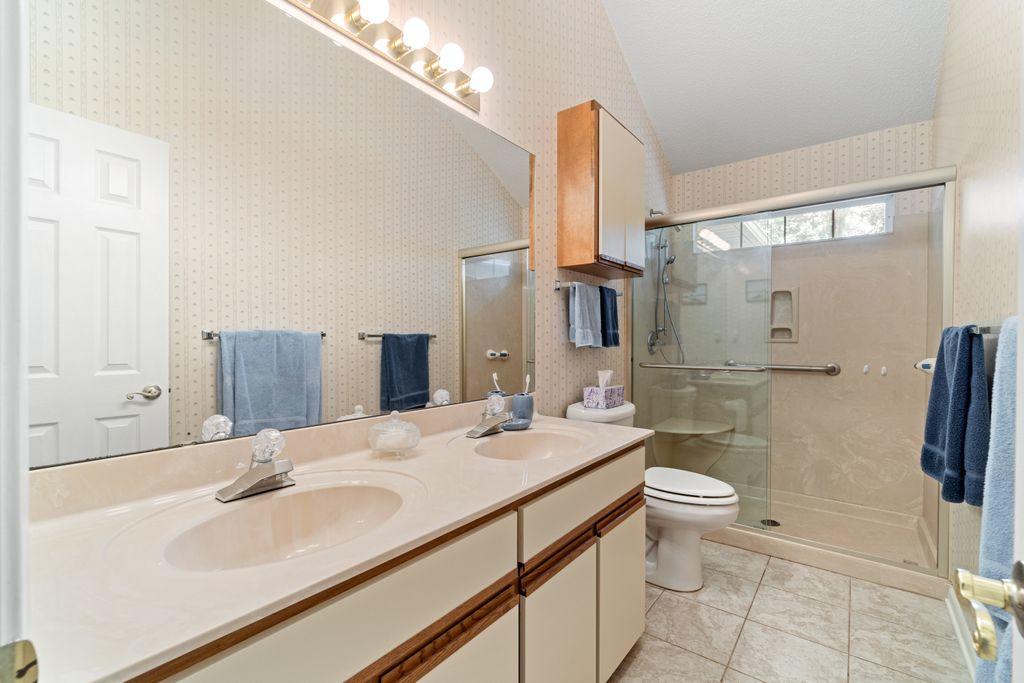 FAIRWAY LAKES PH 2 - Residential