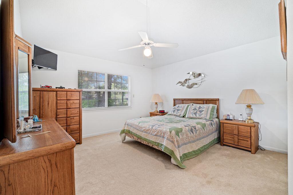 FAIRWAY LAKES PH 2 - Residential