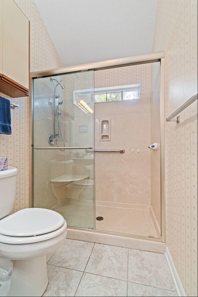 FAIRWAY LAKES PH 2 - Residential