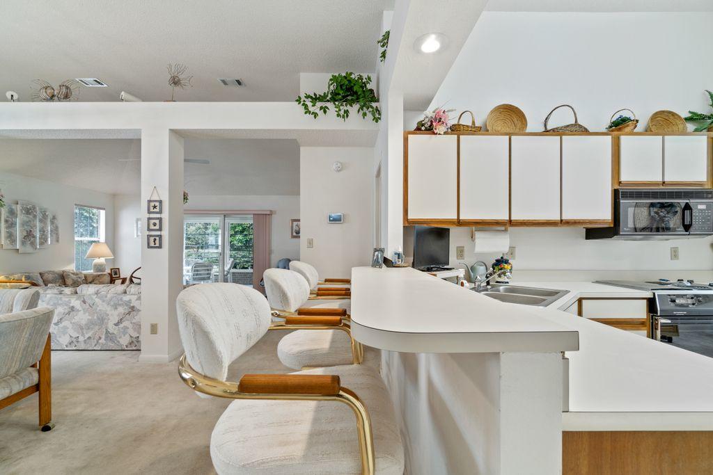 FAIRWAY LAKES PH 2 - Residential