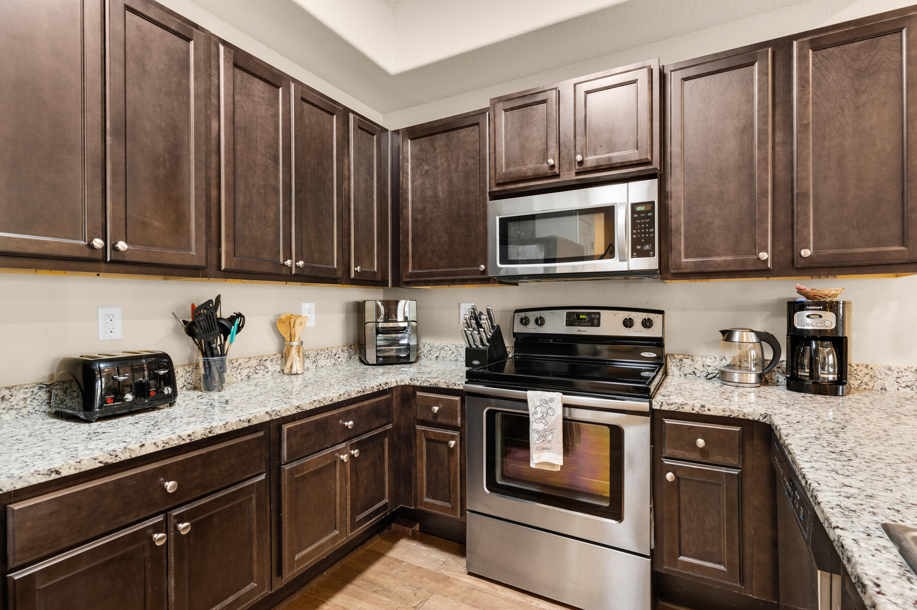 Alerio Condominiums - Residential