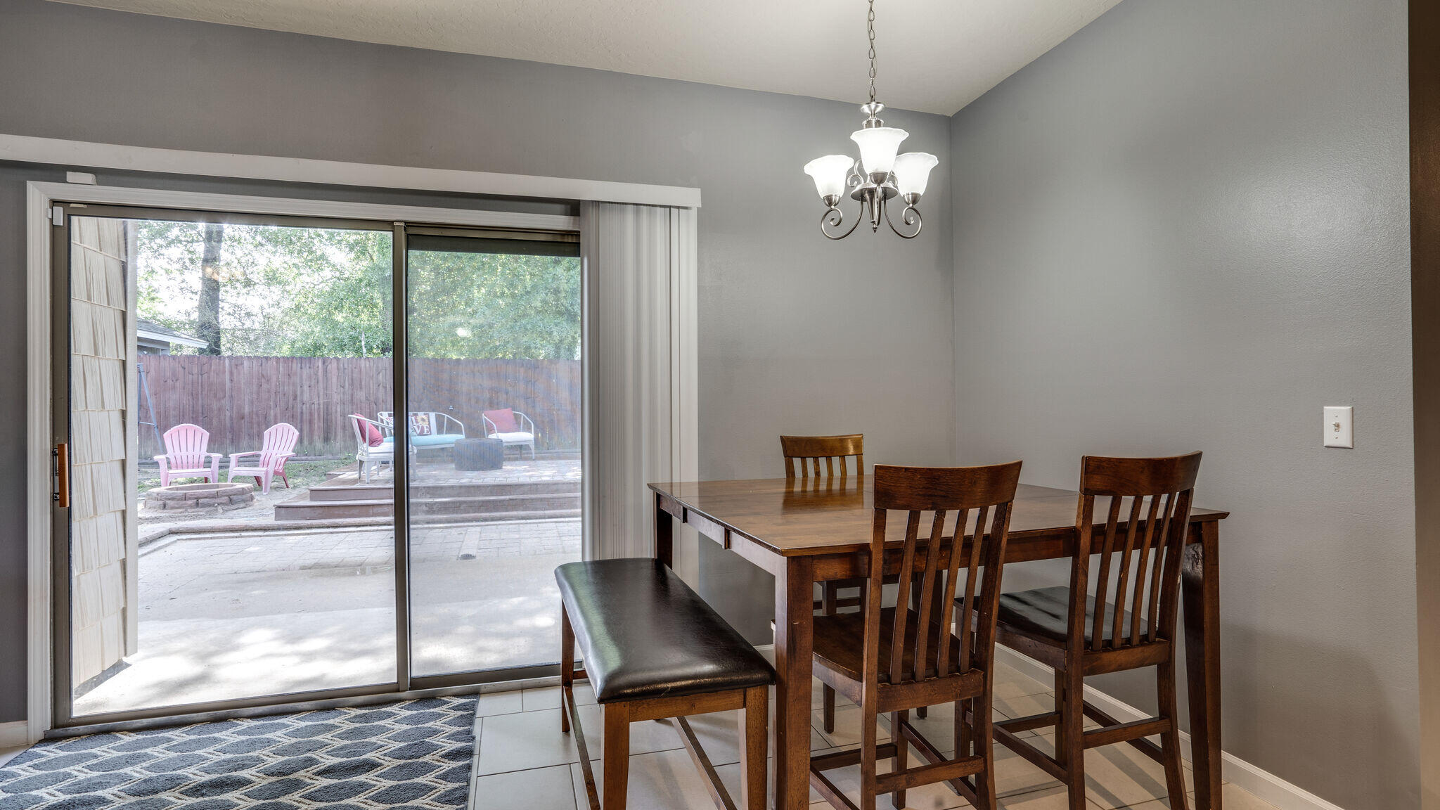 DUGGAN POND ESTATES - Residential Lease