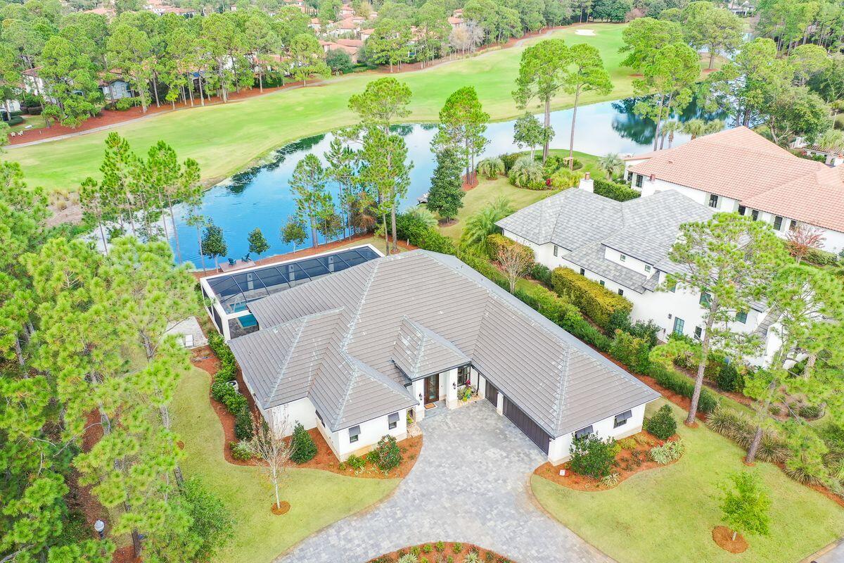 ISLAND GREEN - Residential