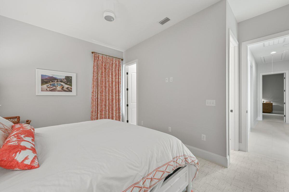 ISLAND GREEN - Residential