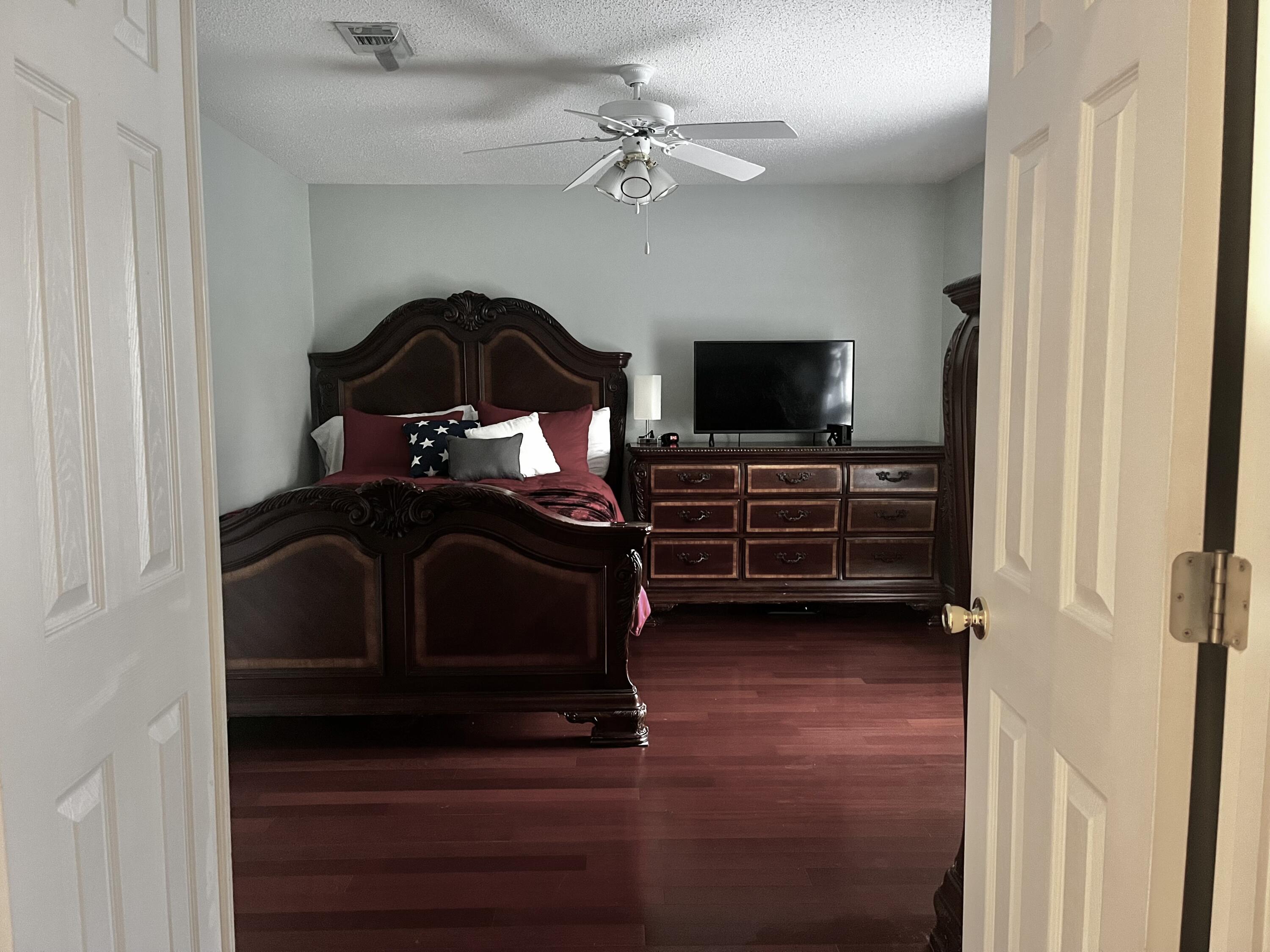 ROCKY BAYOU COUNTRY CLUB ESTATES 9 - Residential