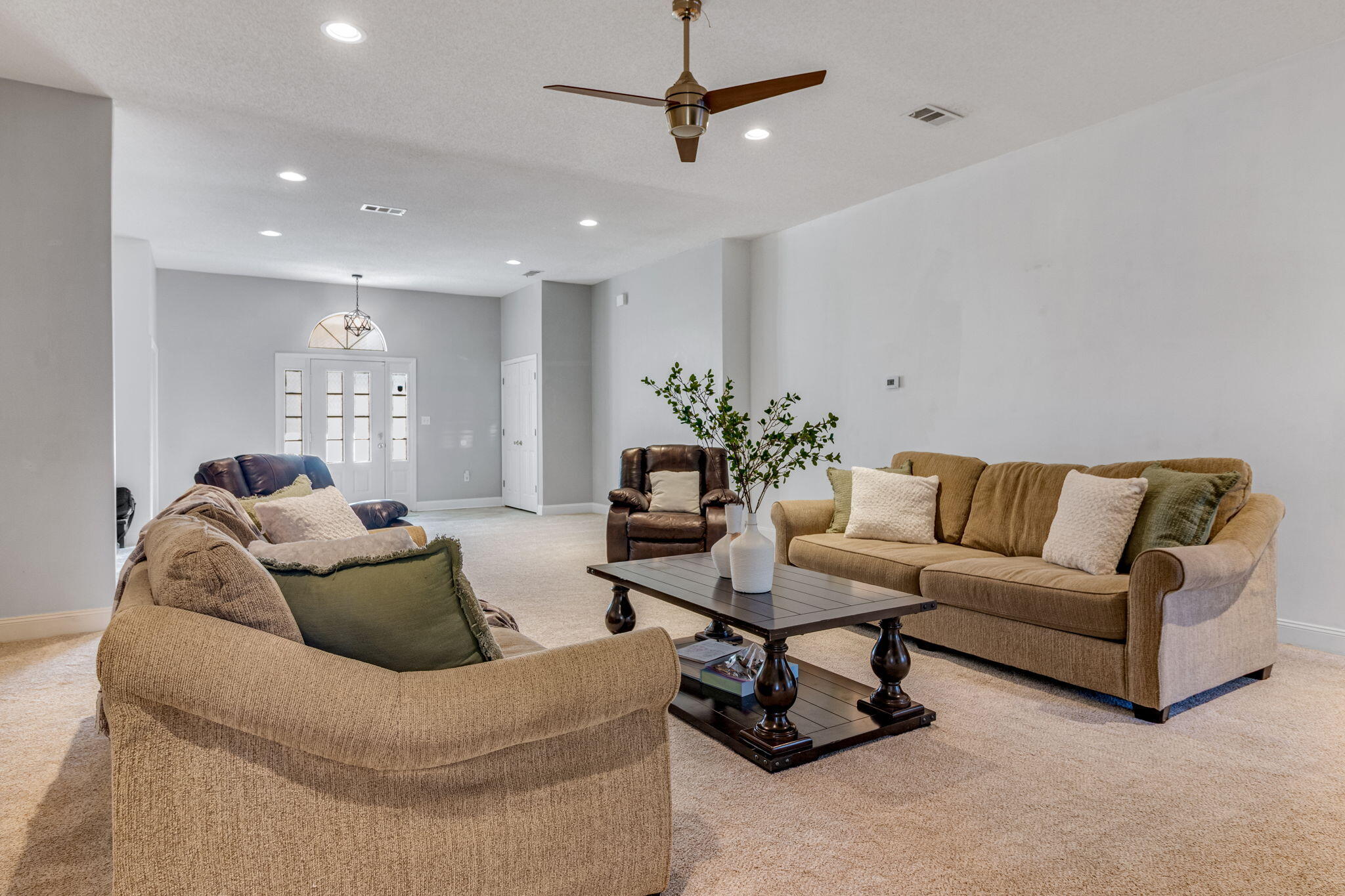 ROCKY BAYOU COUNTRY CLUB ESTATES 9 - Residential