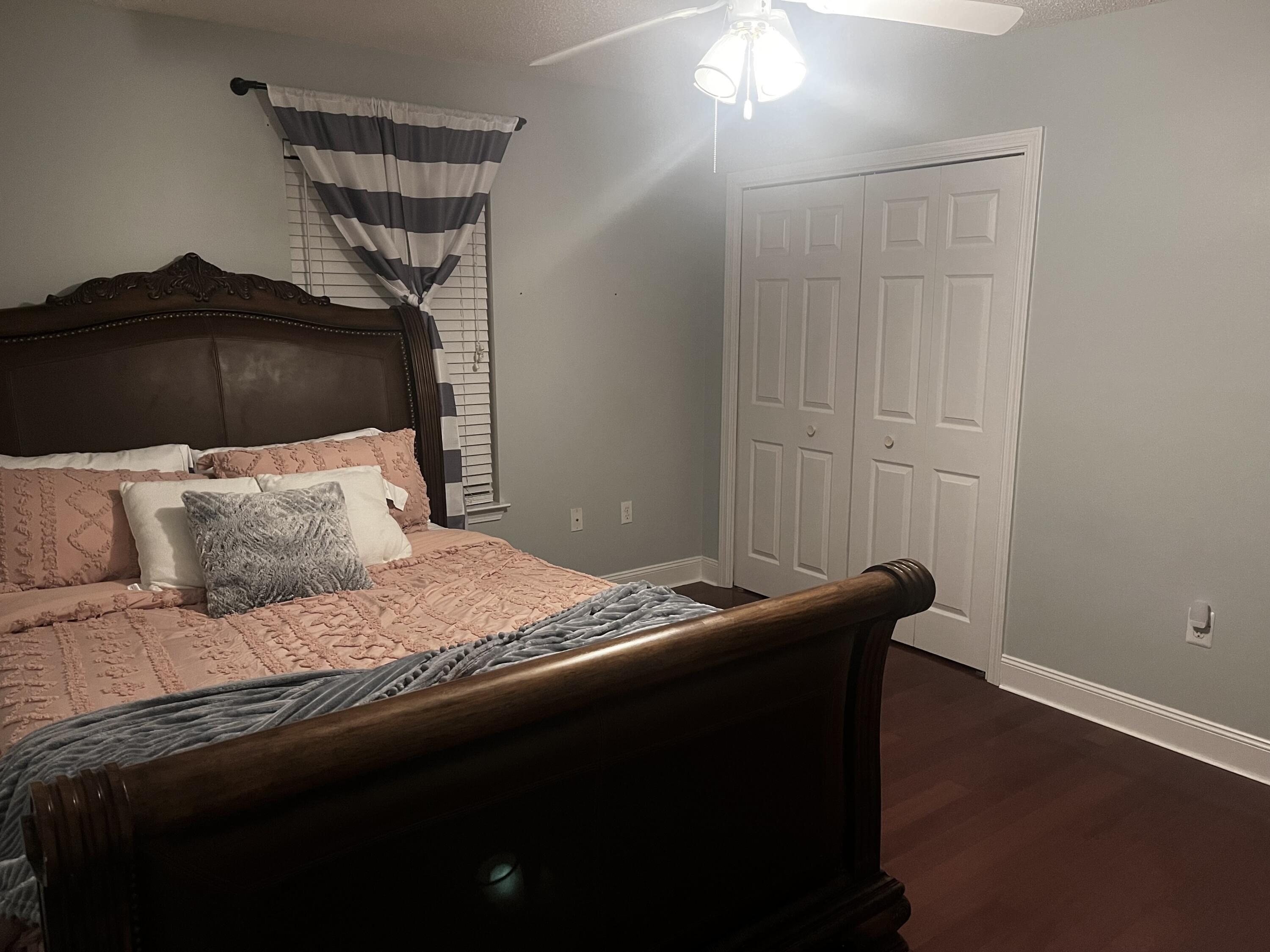 ROCKY BAYOU COUNTRY CLUB ESTATES 9 - Residential