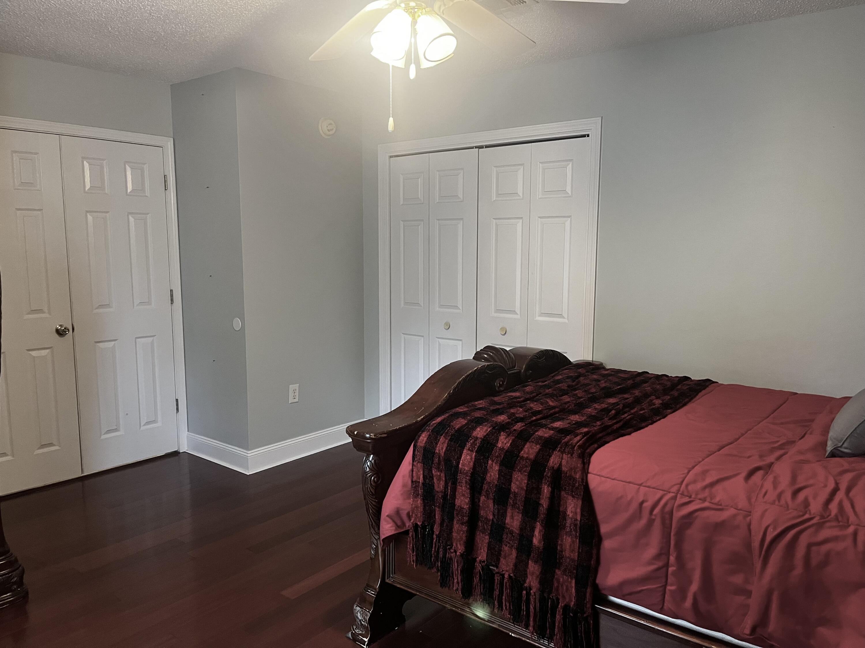 ROCKY BAYOU COUNTRY CLUB ESTATES 9 - Residential