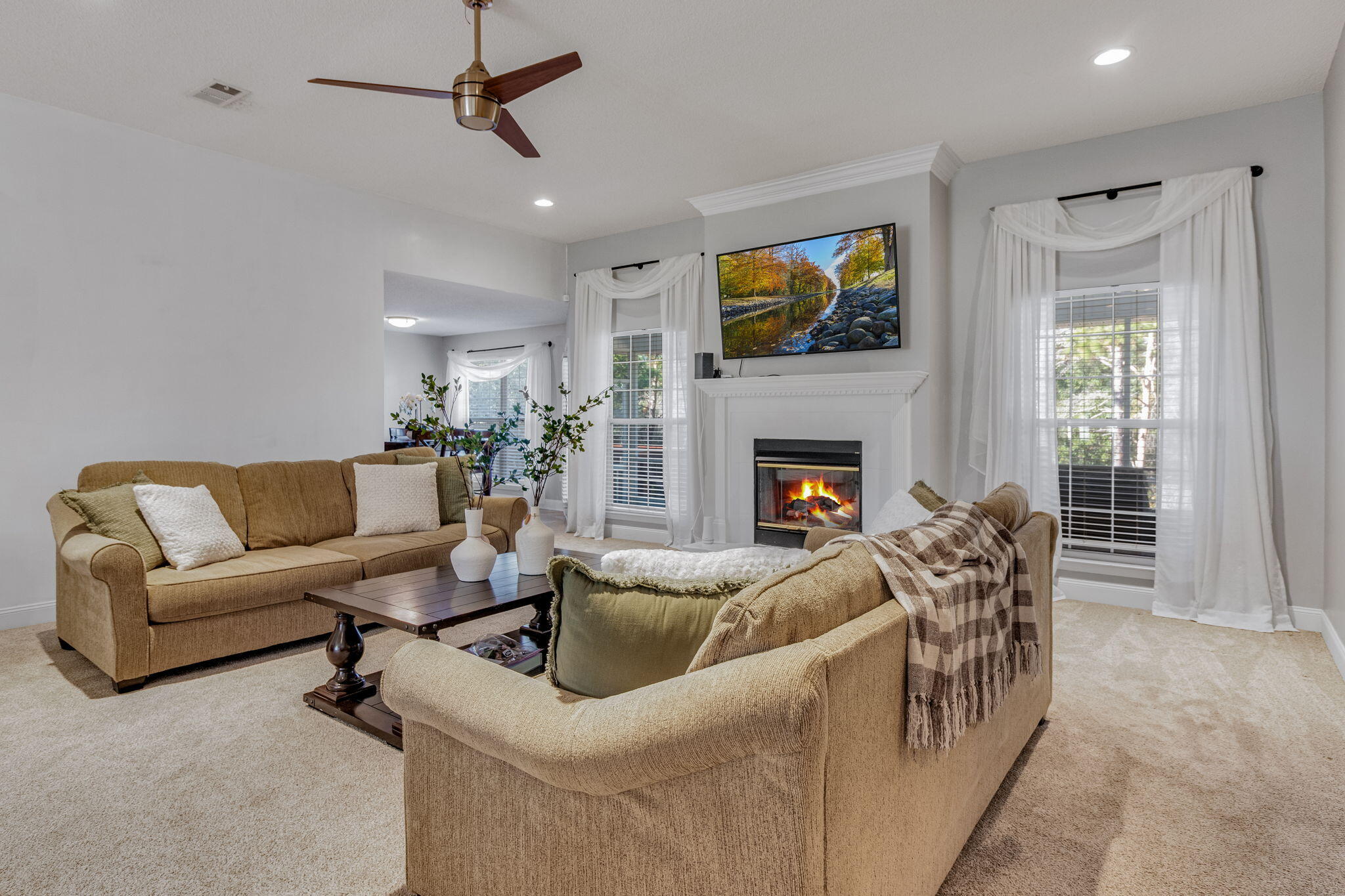 ROCKY BAYOU COUNTRY CLUB ESTATES 9 - Residential