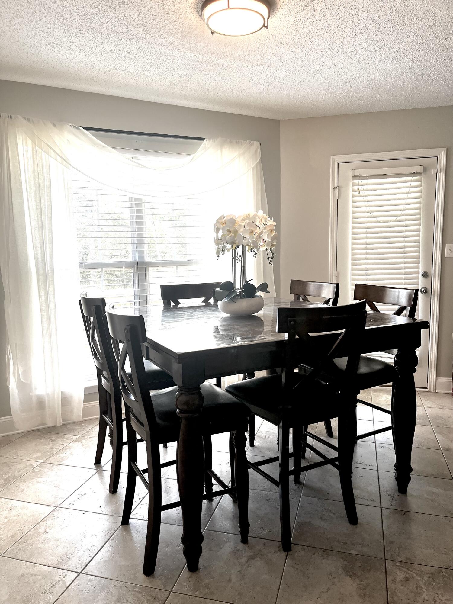 ROCKY BAYOU COUNTRY CLUB ESTATES 9 - Residential