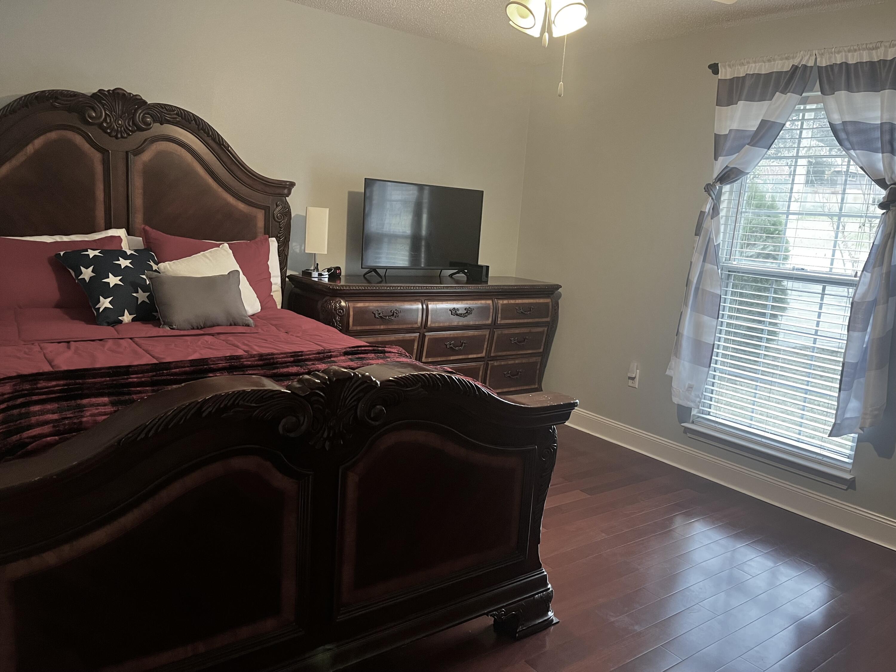 ROCKY BAYOU COUNTRY CLUB ESTATES 9 - Residential