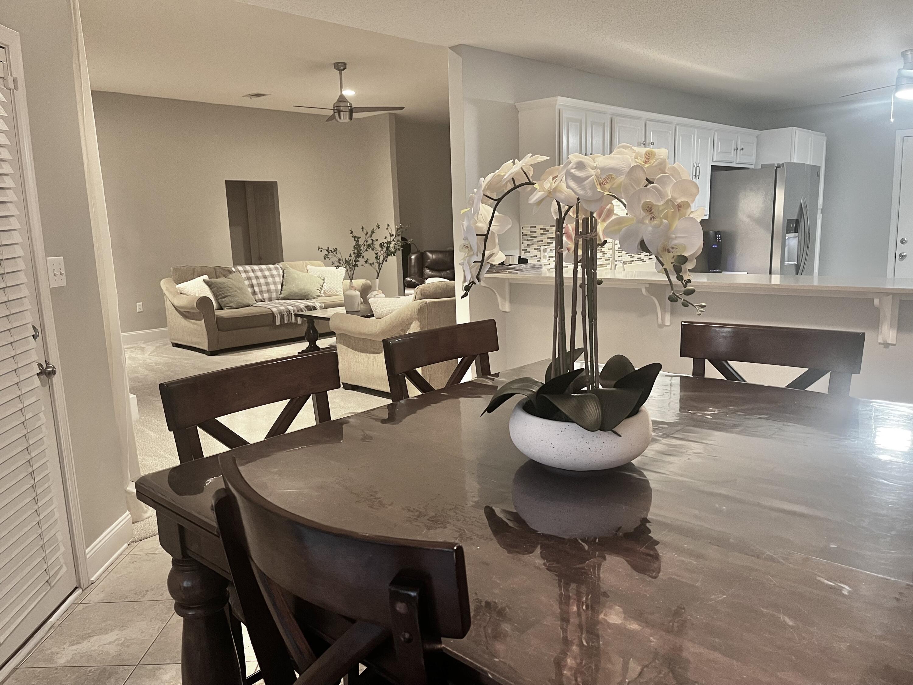 ROCKY BAYOU COUNTRY CLUB ESTATES 9 - Residential