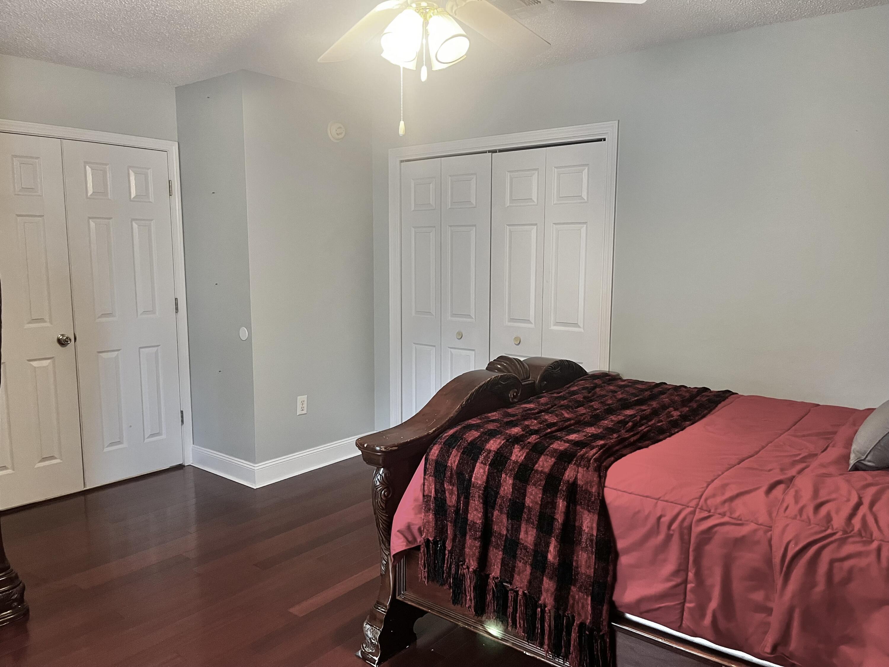 ROCKY BAYOU COUNTRY CLUB ESTATES 9 - Residential