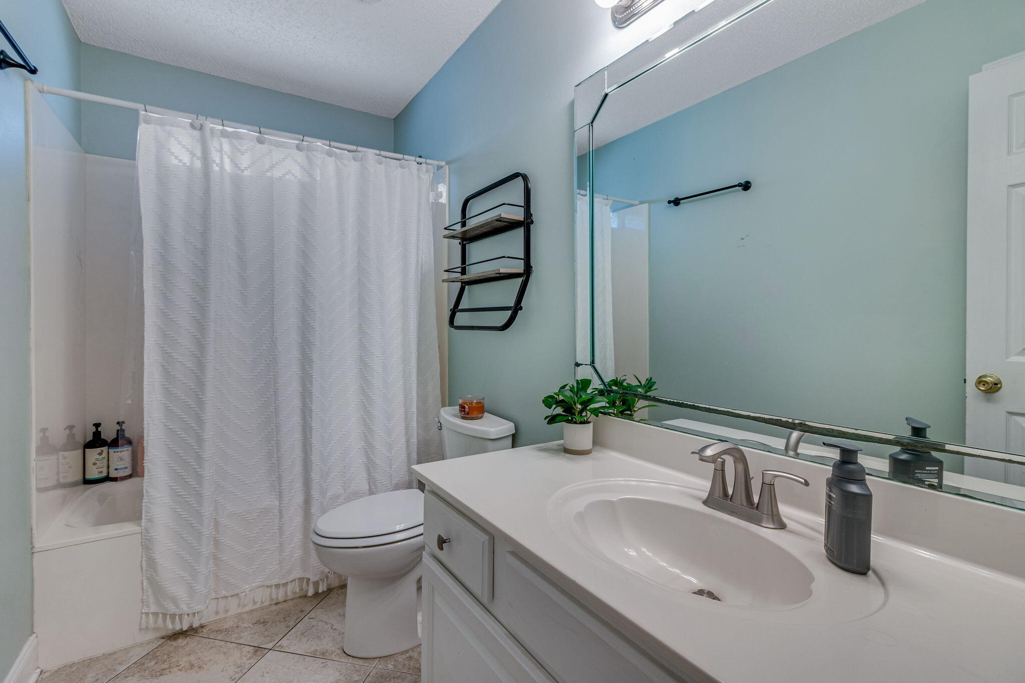 ROCKY BAYOU COUNTRY CLUB ESTATES 9 - Residential