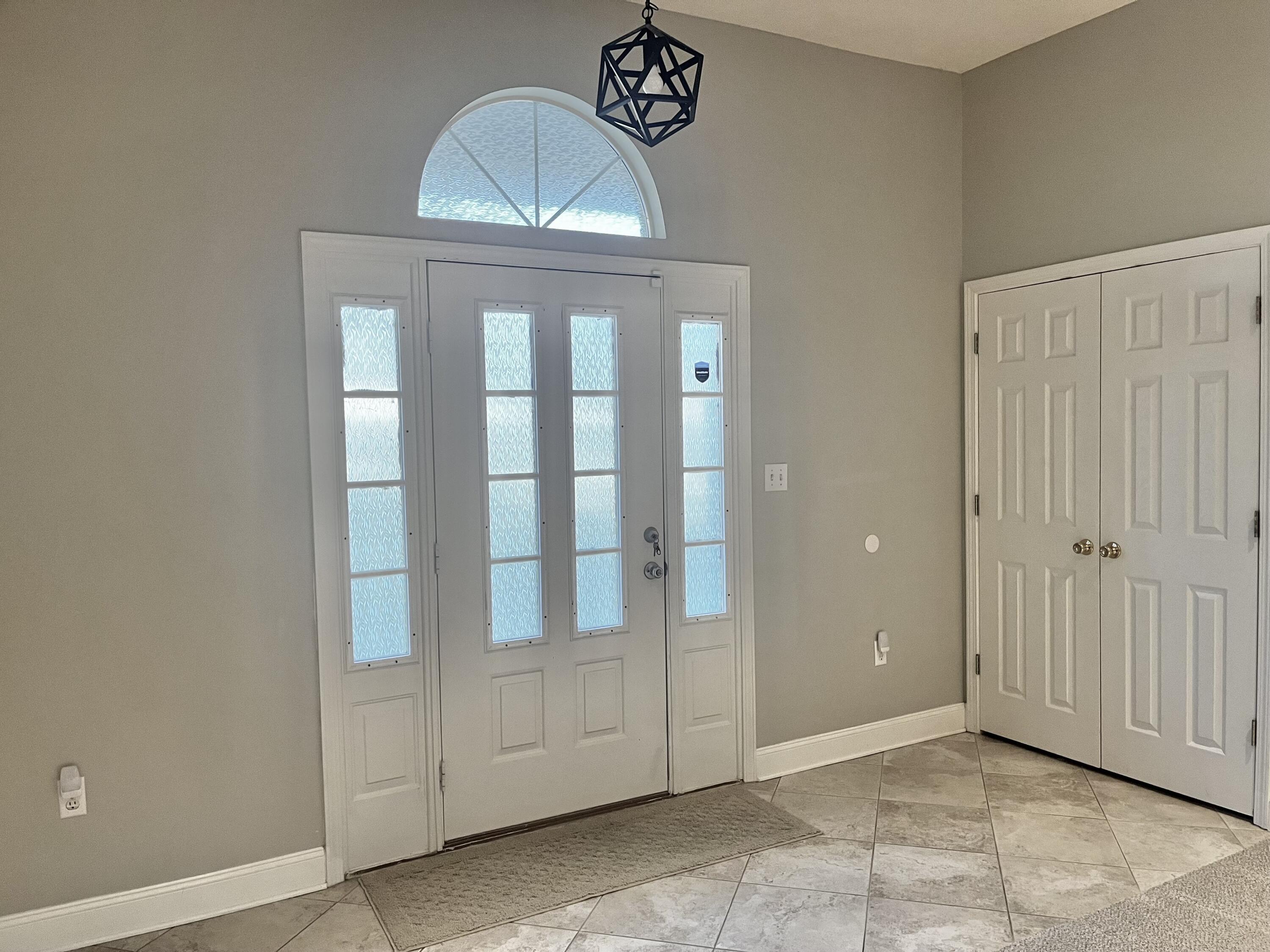 ROCKY BAYOU COUNTRY CLUB ESTATES 9 - Residential