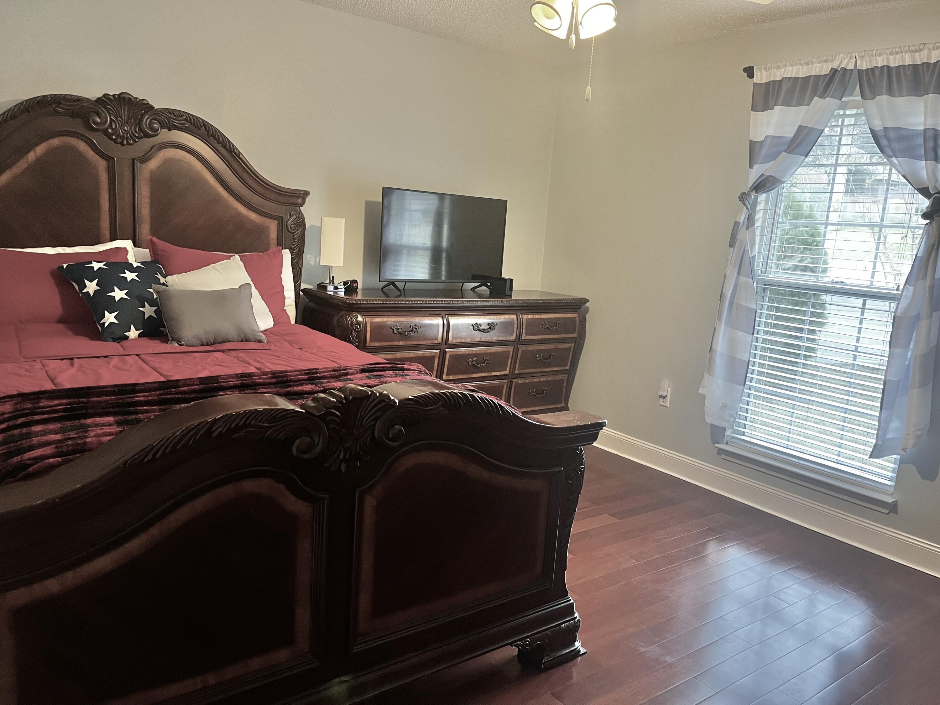 ROCKY BAYOU COUNTRY CLUB ESTATES 9 - Residential