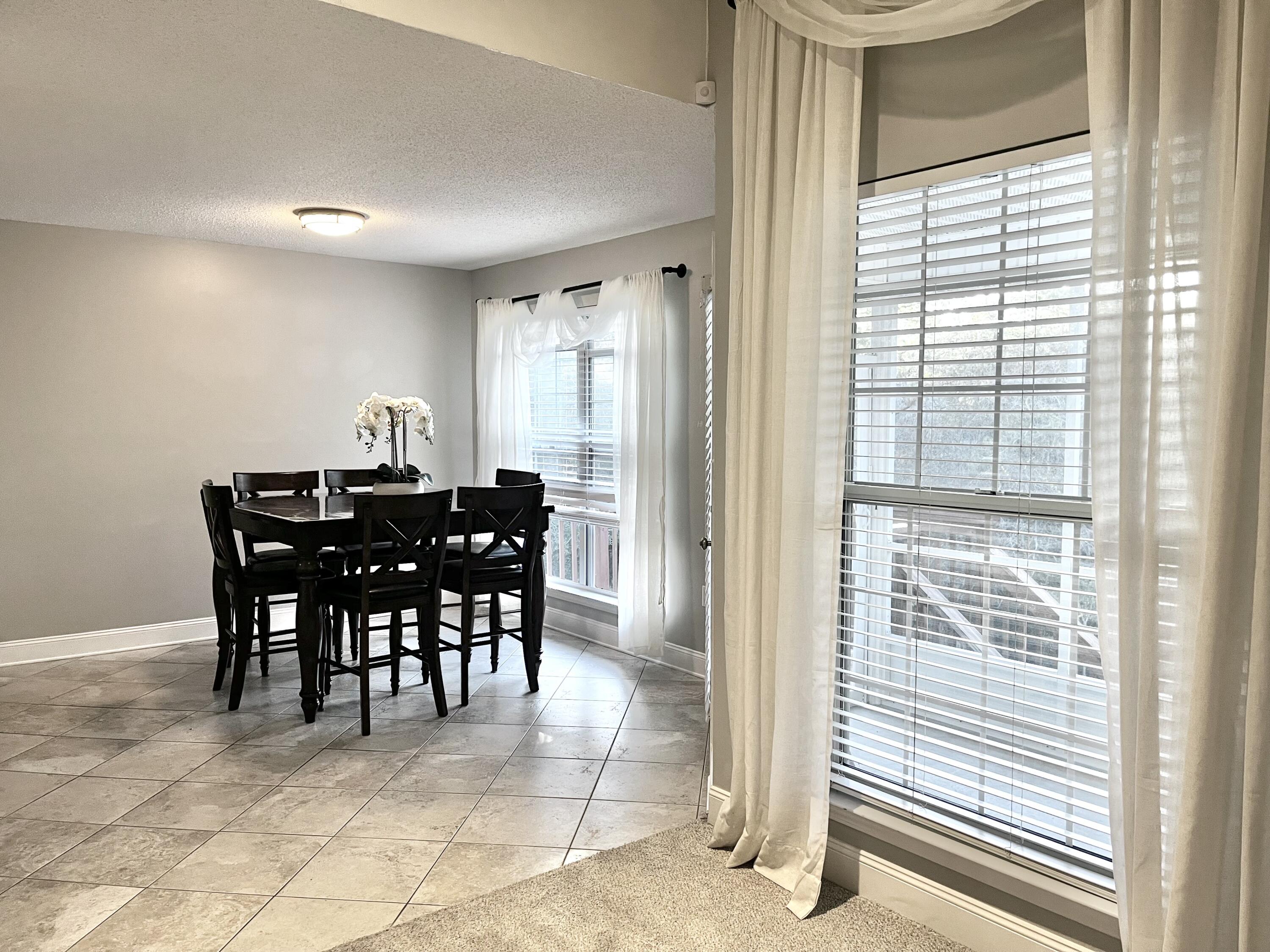 ROCKY BAYOU COUNTRY CLUB ESTATES 9 - Residential