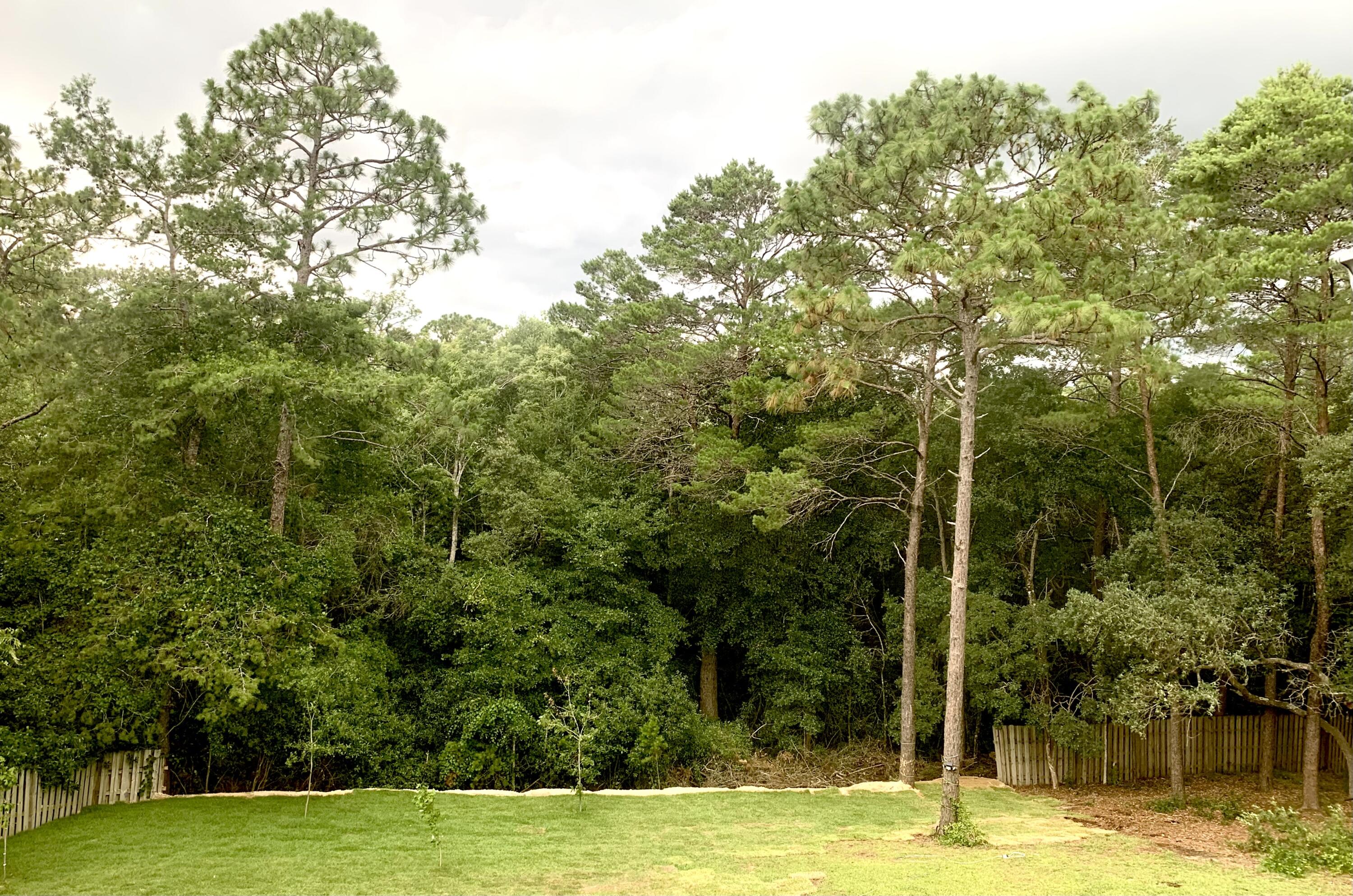 ROCKY BAYOU COUNTRY CLUB ESTATES 9 - Residential