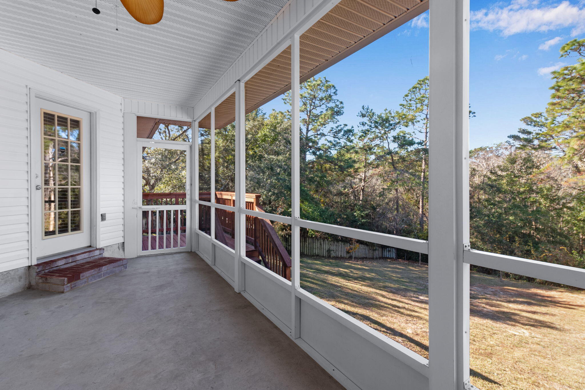 ROCKY BAYOU COUNTRY CLUB ESTATES 9 - Residential