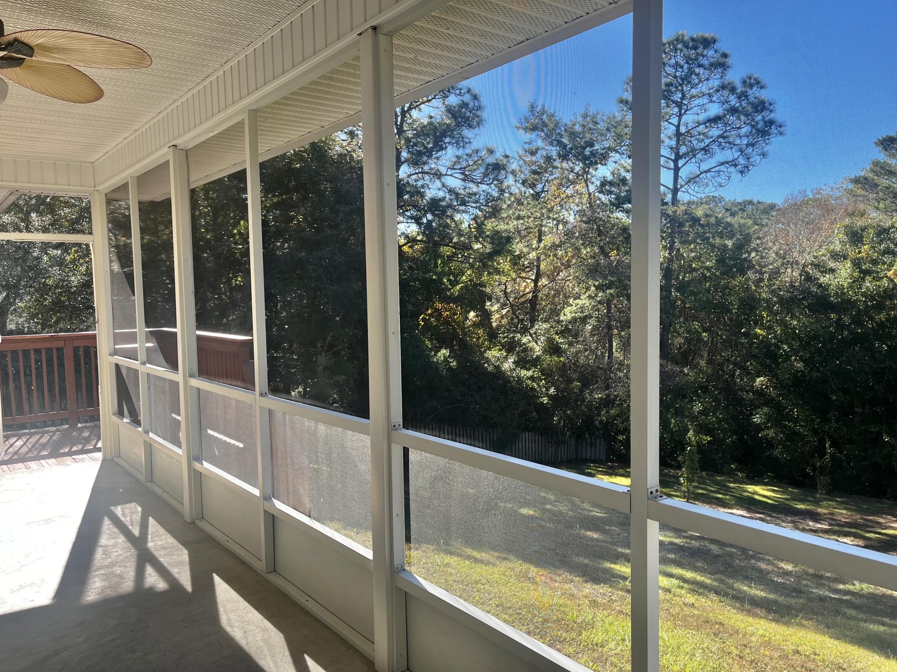 ROCKY BAYOU COUNTRY CLUB ESTATES 9 - Residential