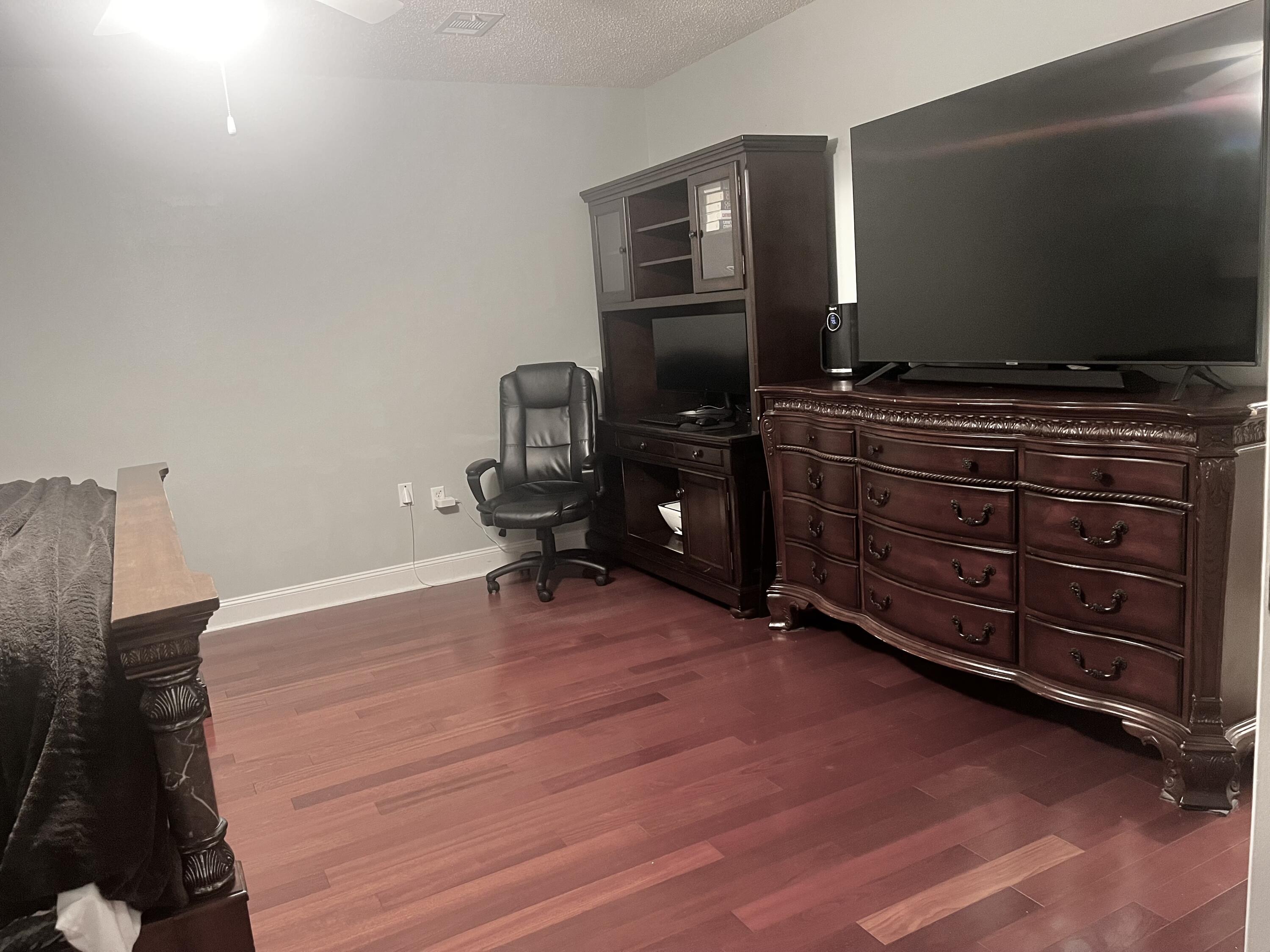 ROCKY BAYOU COUNTRY CLUB ESTATES 9 - Residential