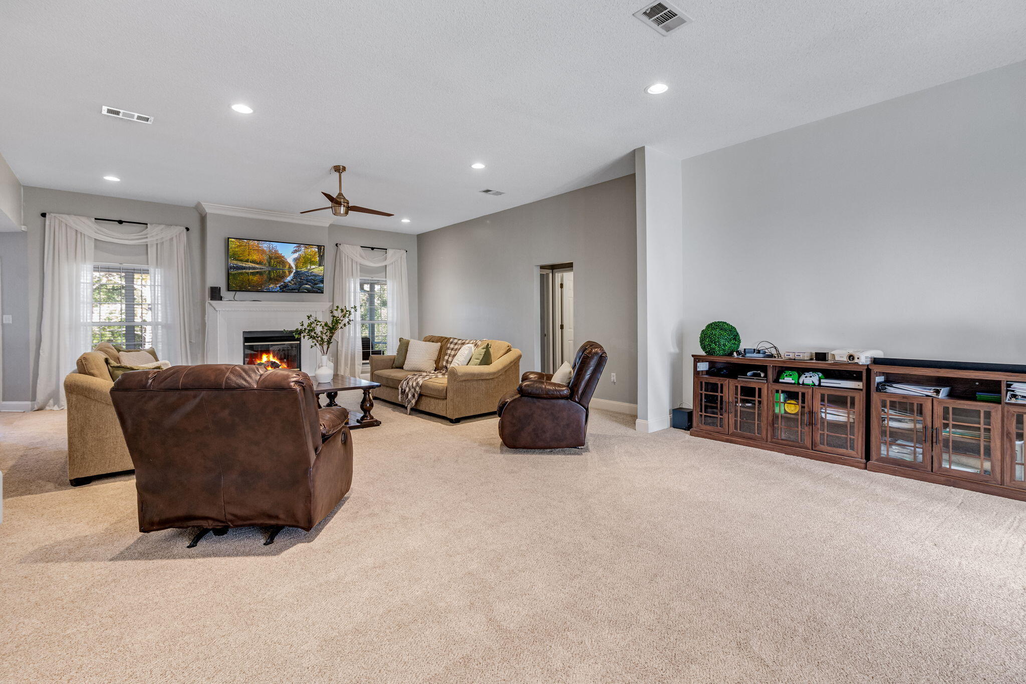 ROCKY BAYOU COUNTRY CLUB ESTATES 9 - Residential