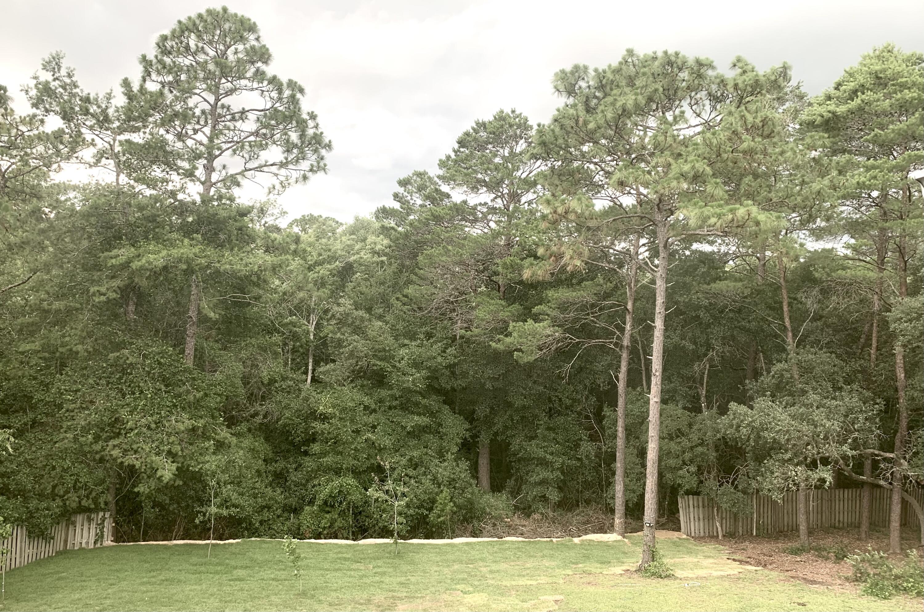 ROCKY BAYOU COUNTRY CLUB ESTATES 9 - Residential