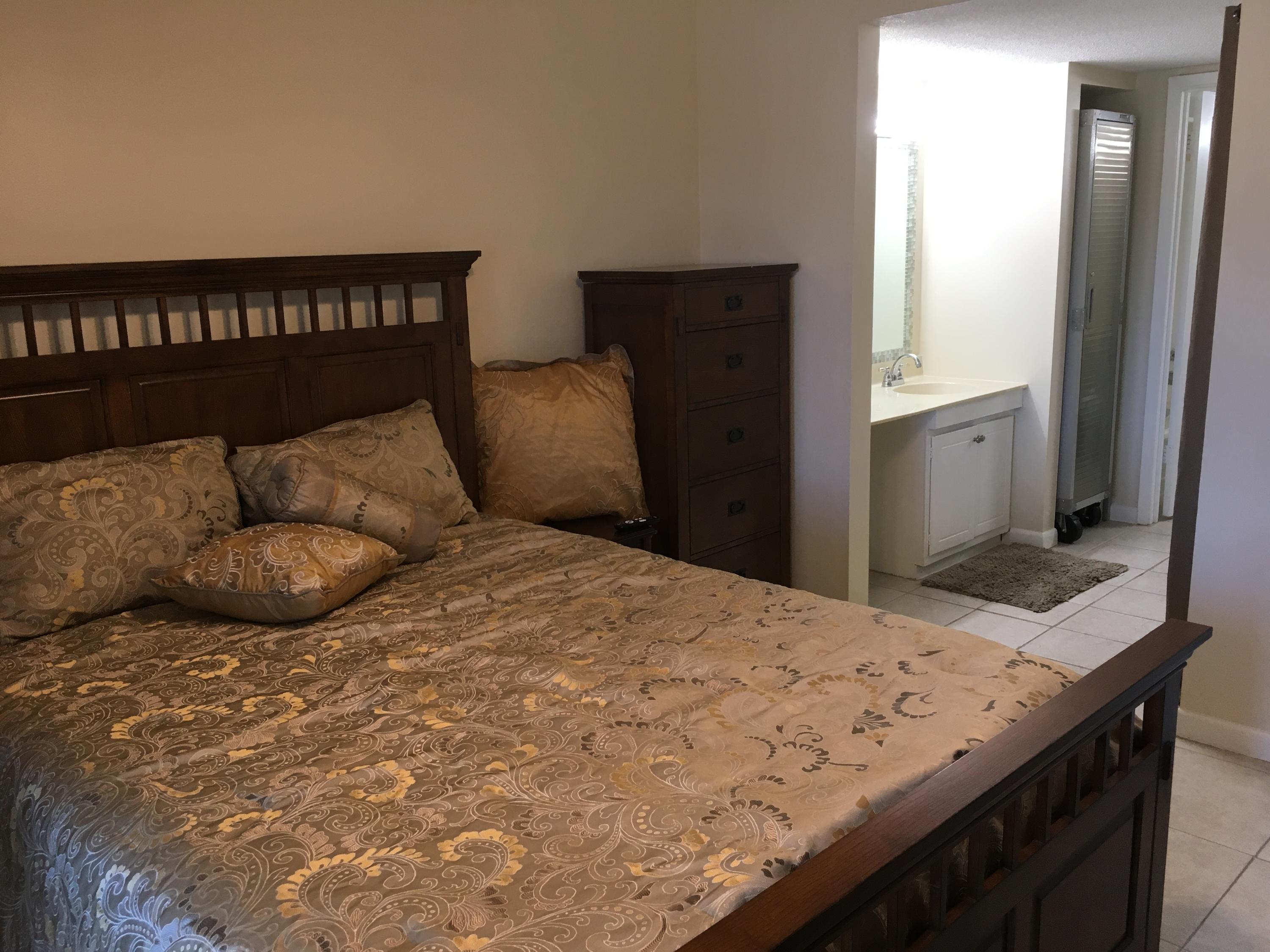 EMERALD ISLE - Residential