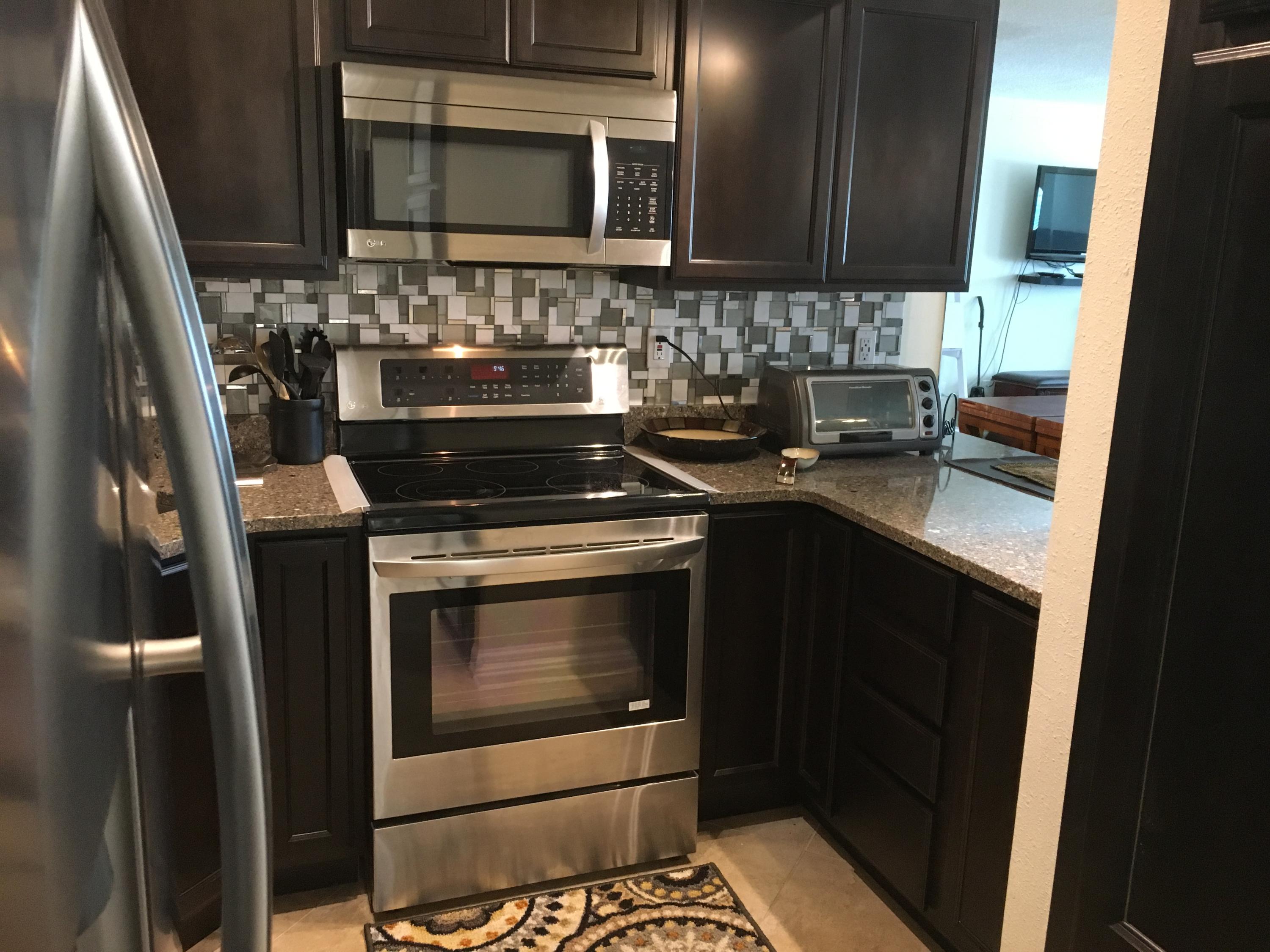 EMERALD ISLE - Residential