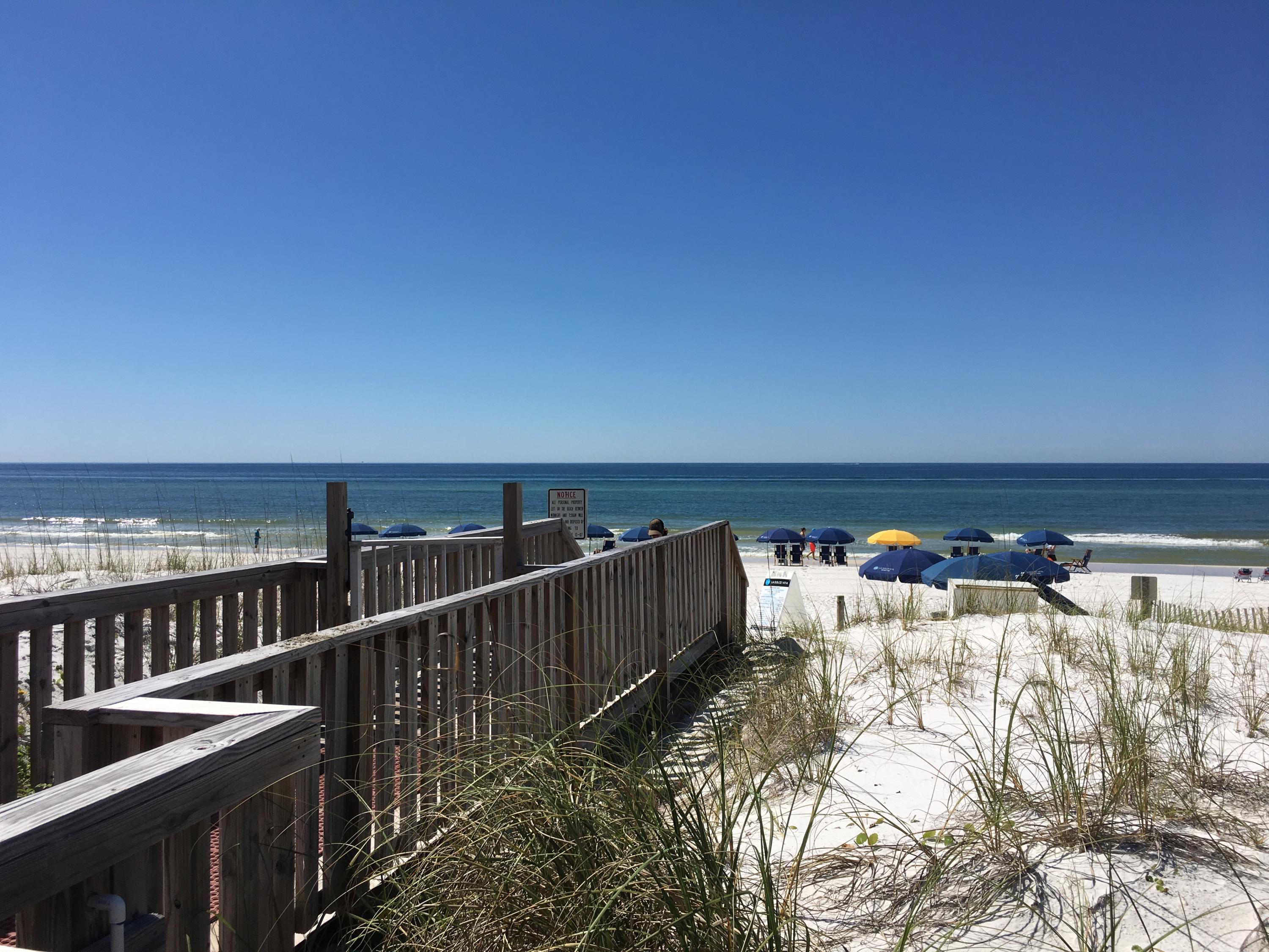 EMERALD ISLE - Residential