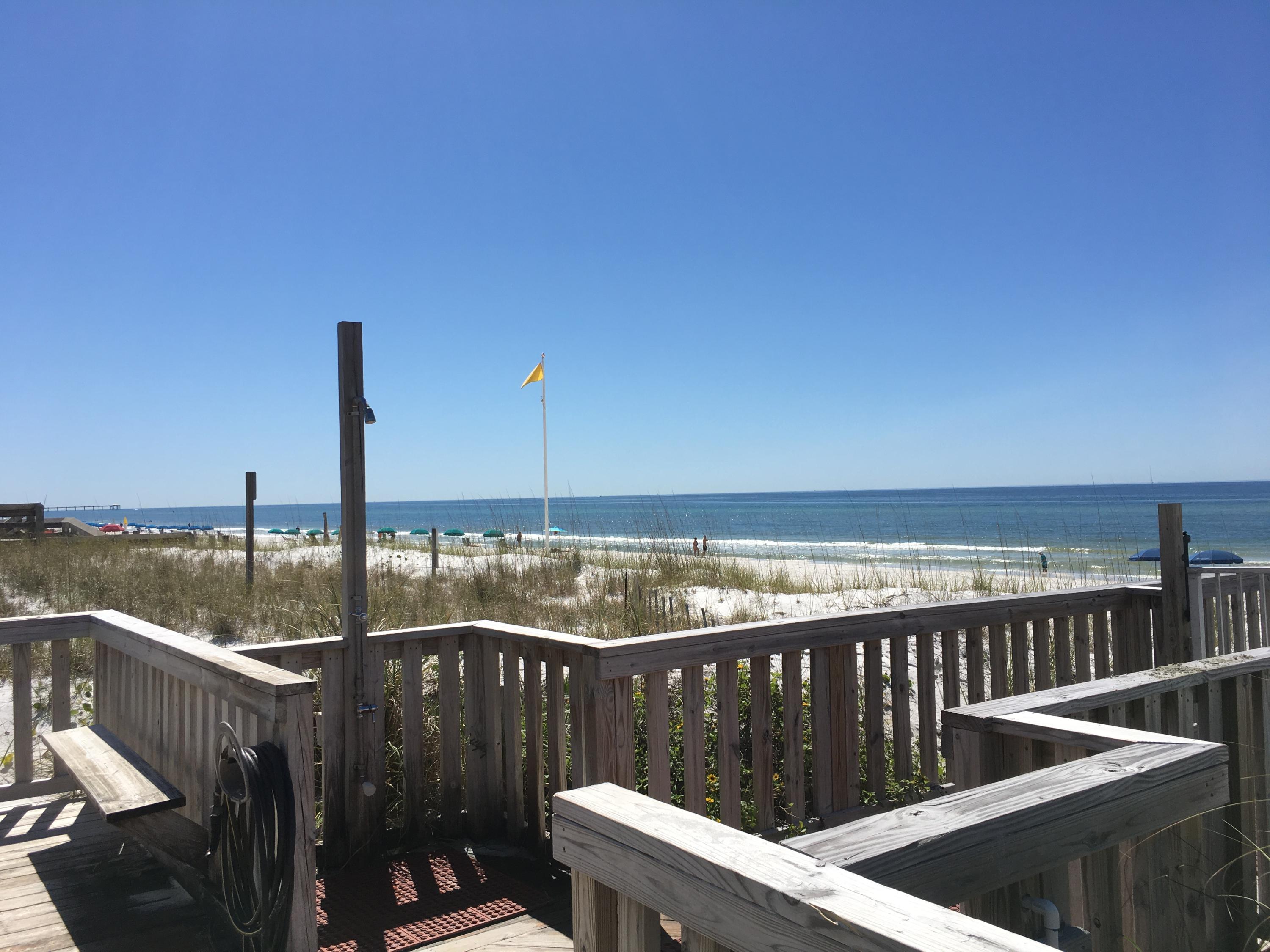 EMERALD ISLE - Residential