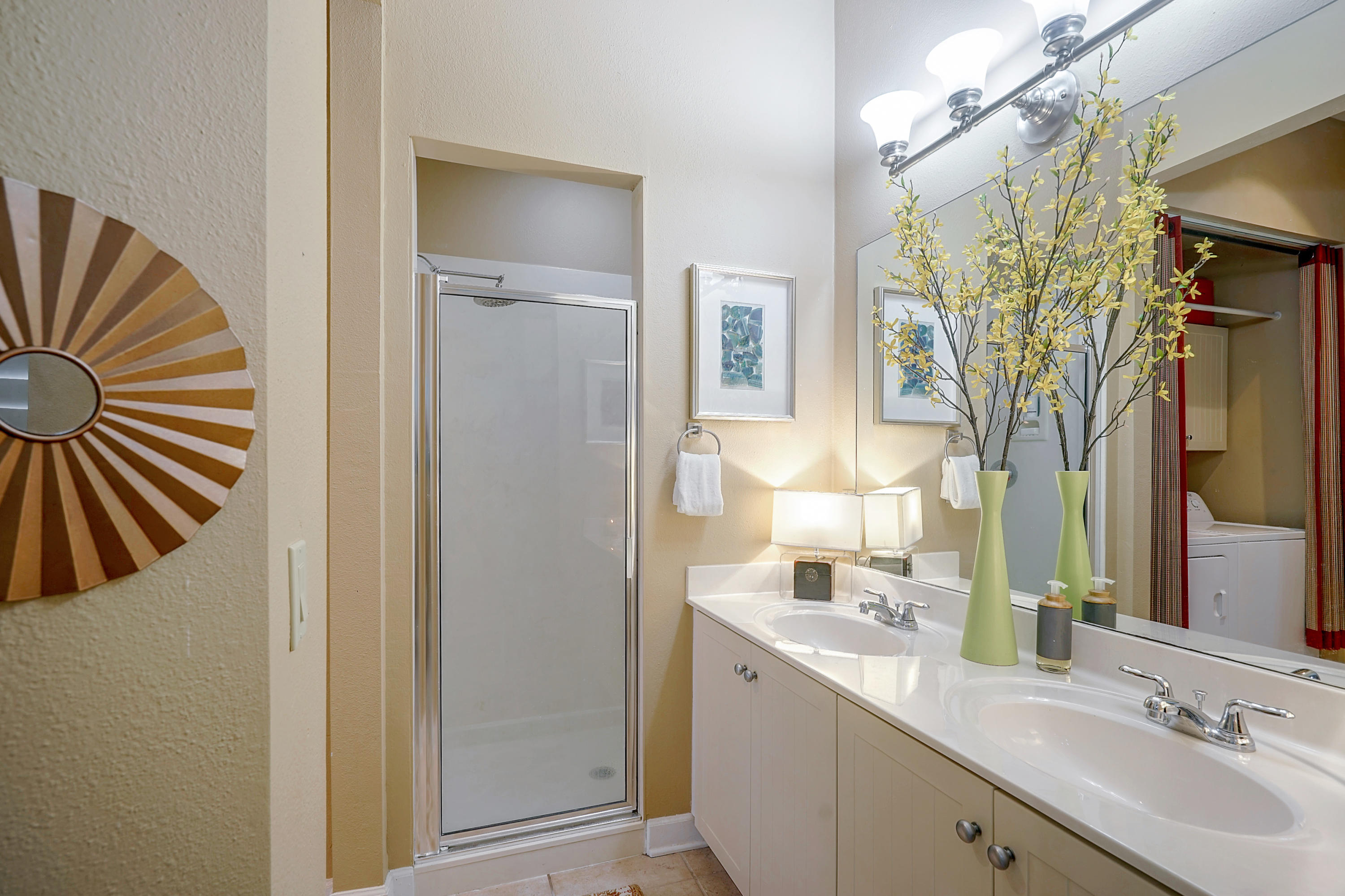 CRYSTAL COVE - Residential