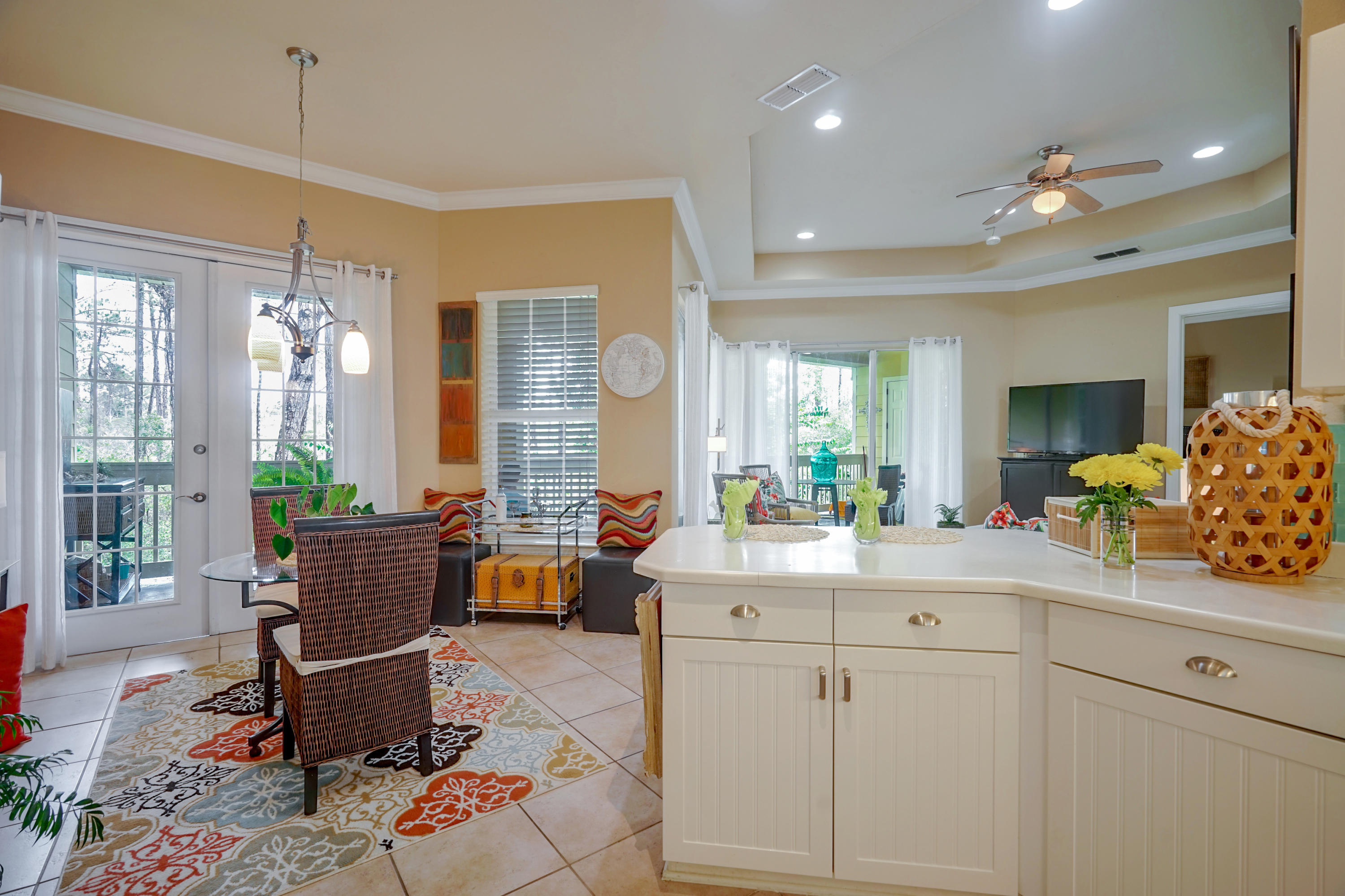 CRYSTAL COVE - Residential