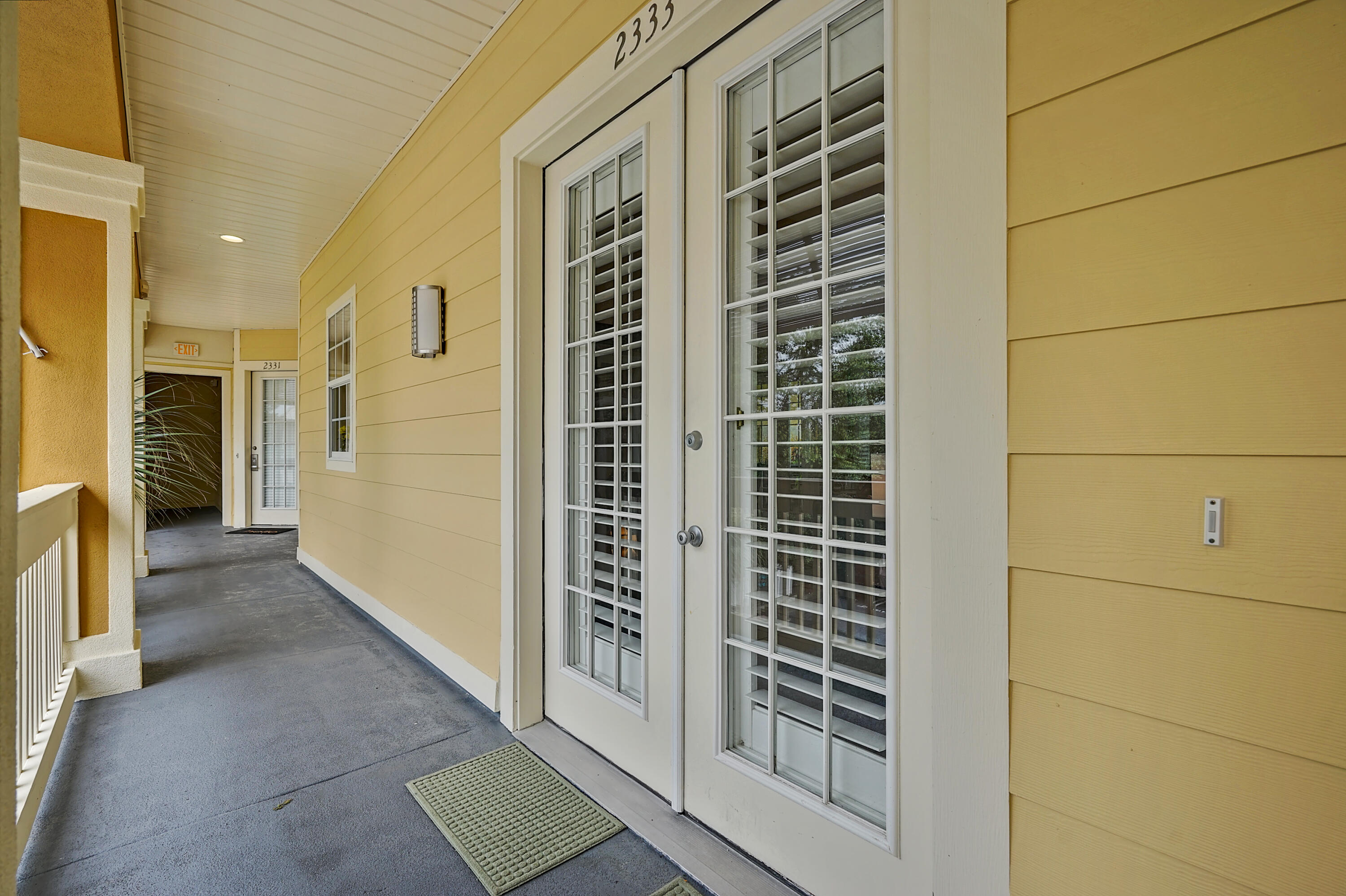 CRYSTAL COVE - Residential