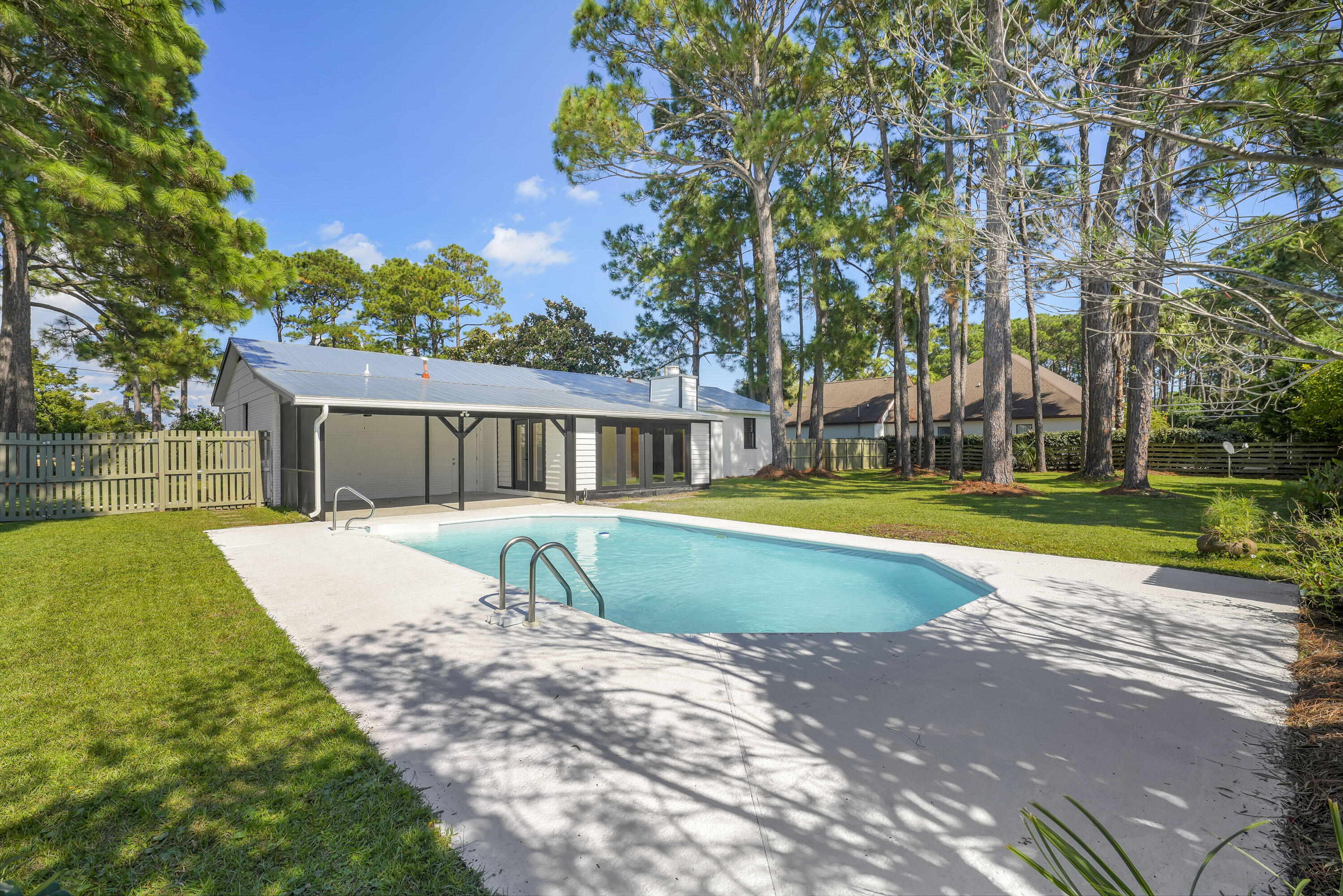 Holiday Shores Estates - Residential