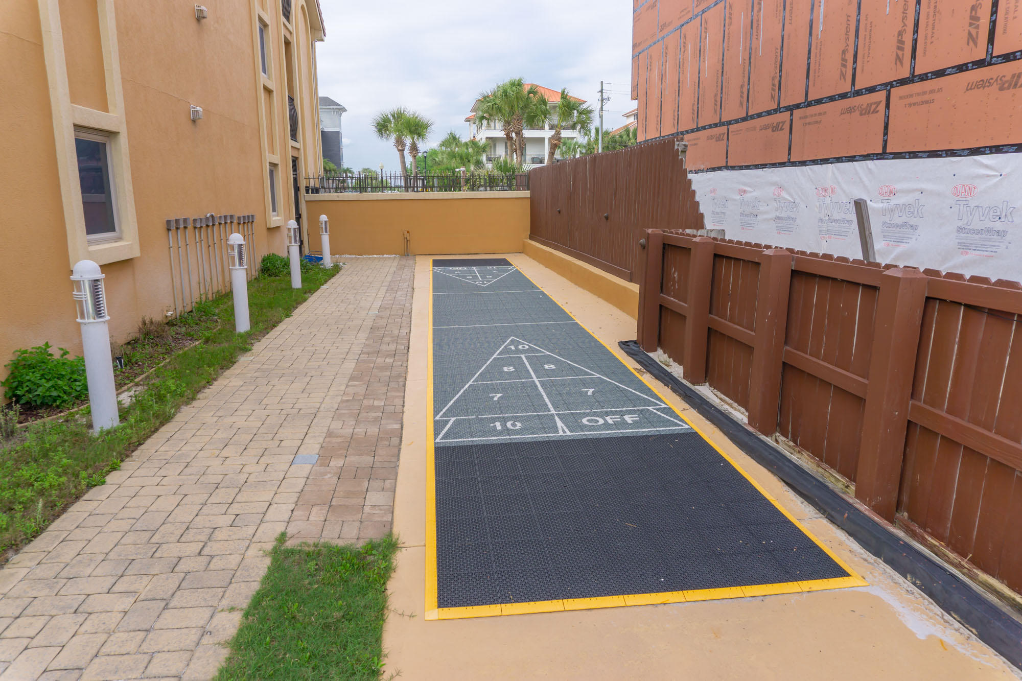 CORAL REEF CLUB PH 1 - Residential