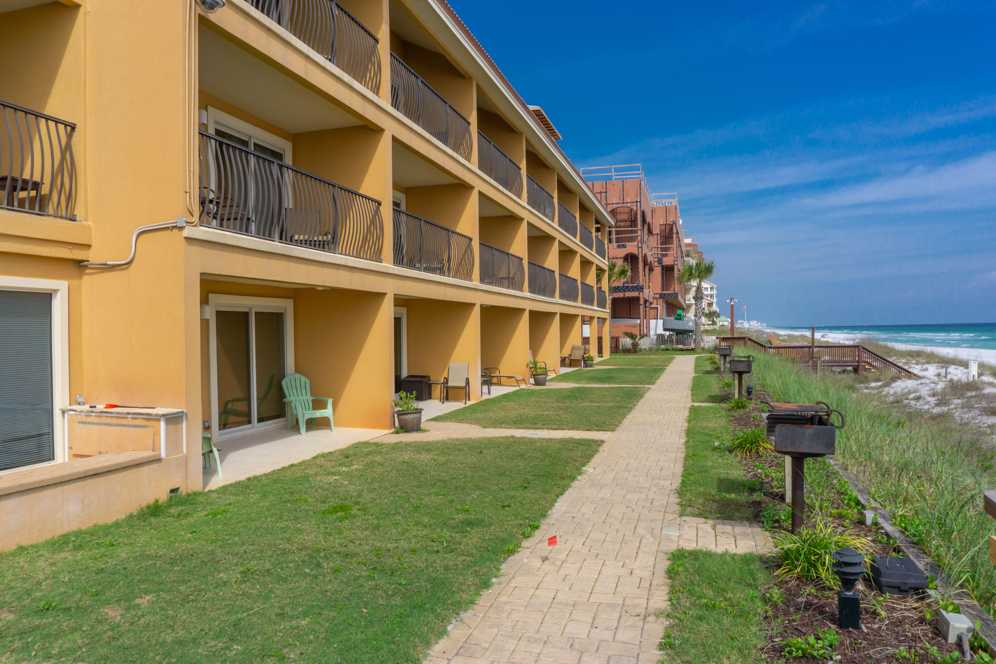 CORAL REEF CLUB PH 1 - Residential