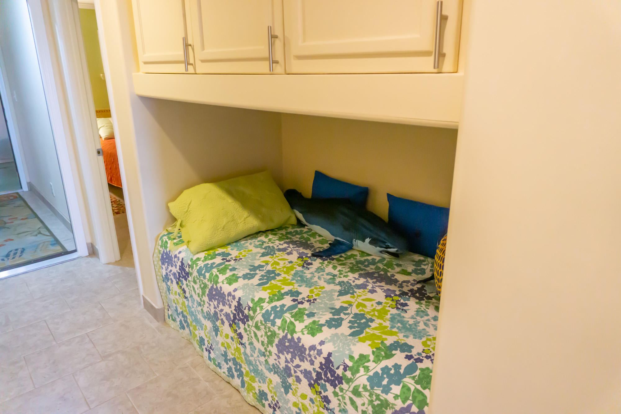 CORAL REEF CLUB PH 1 - Residential