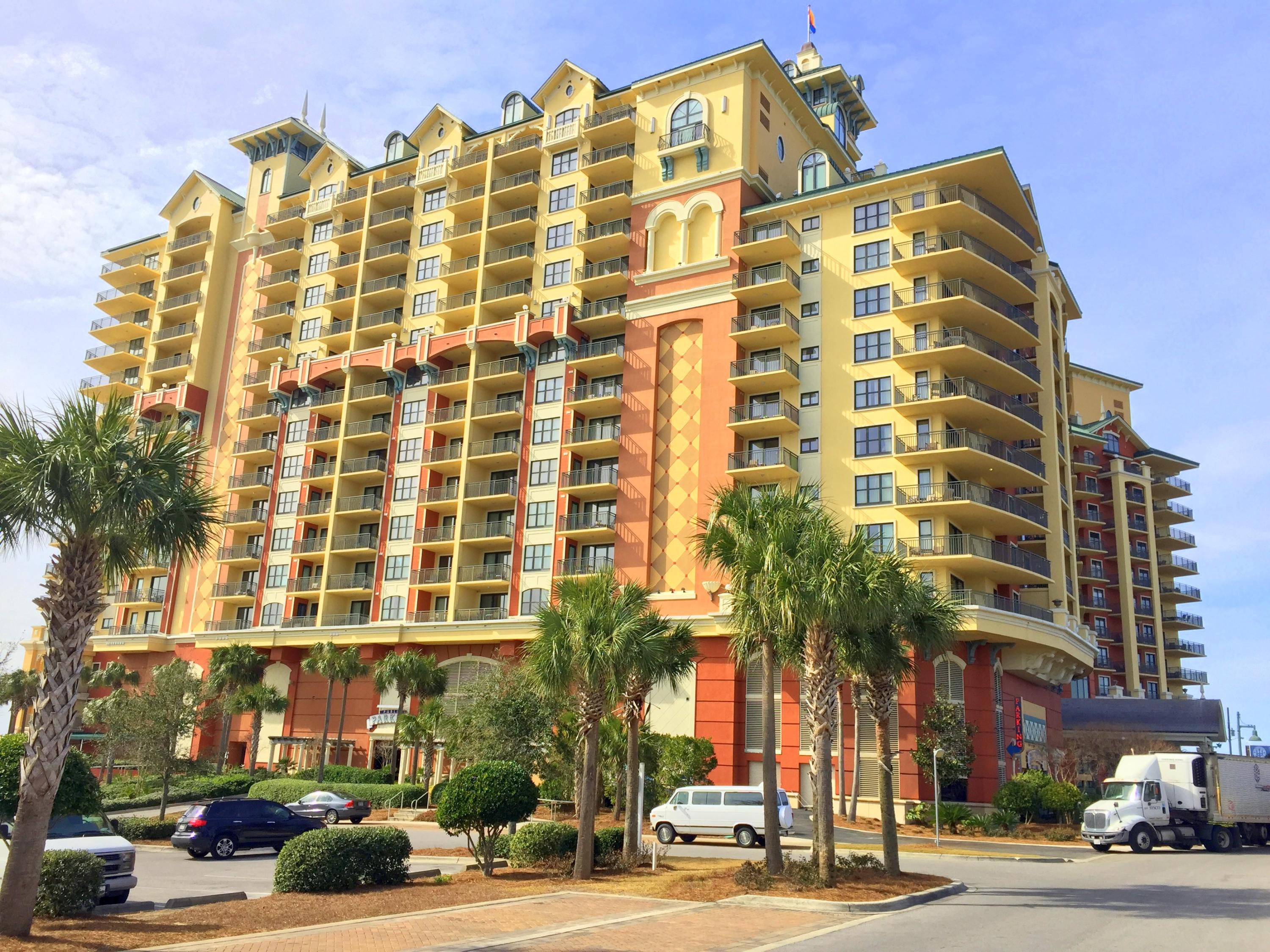 EMERALD GRANDE - Residential