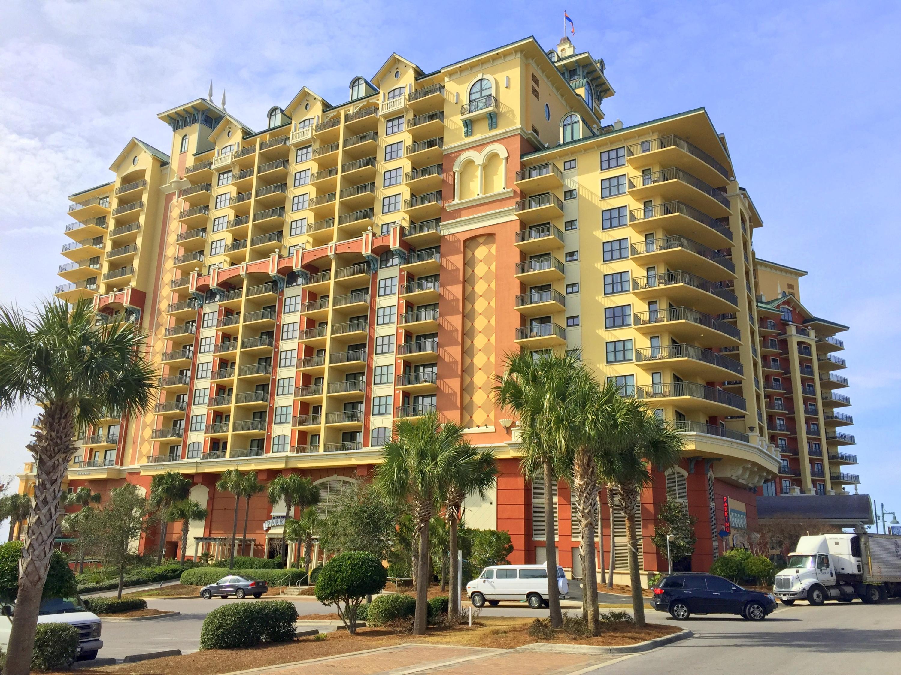 EMERALD GRANDE - Residential