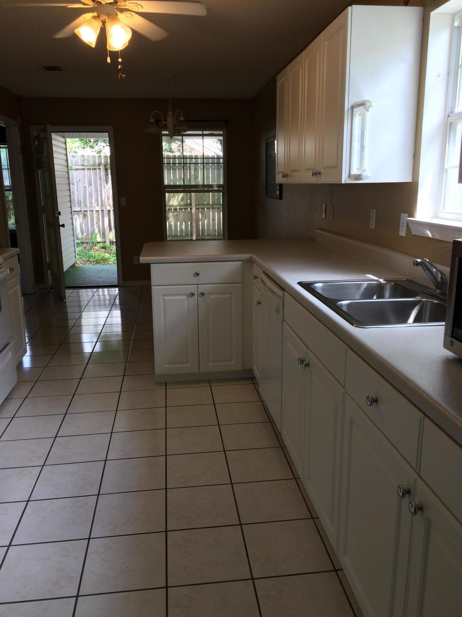 LAUDERHILL S/D - Residential