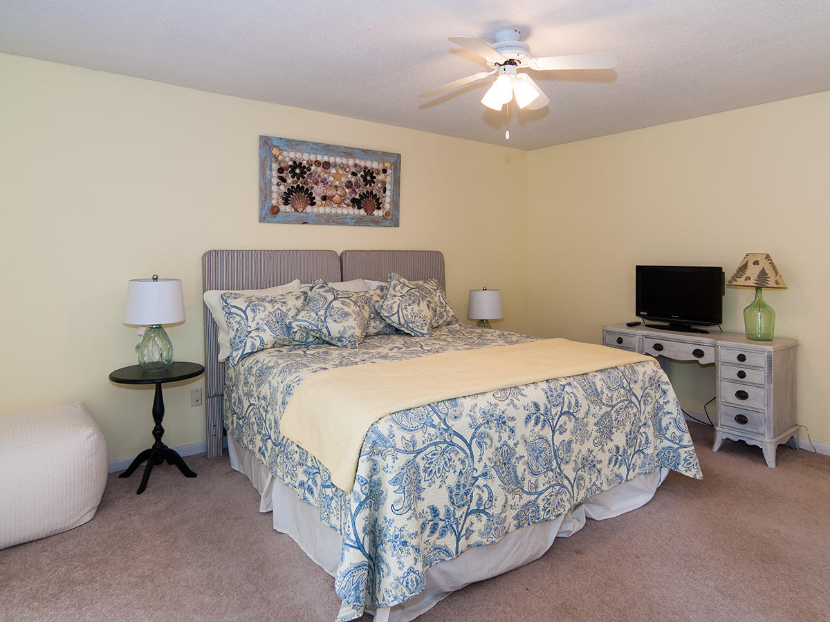 AUGUSTA VILLAGE CONDO - Residential