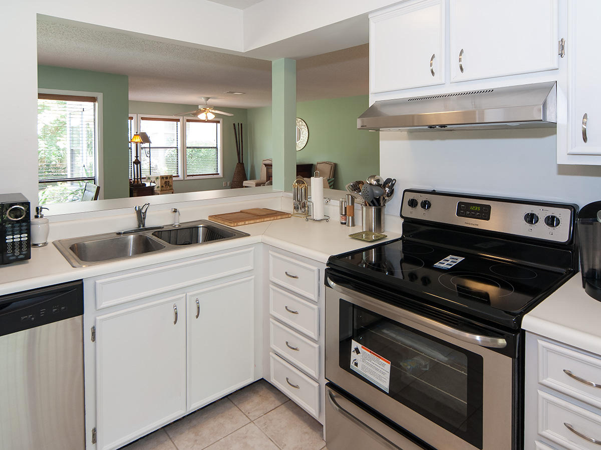 AUGUSTA VILLAGE CONDO - Residential