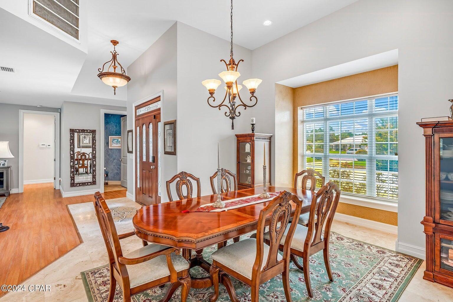 COLONY CLUB HARBOUR PH 1 - Residential