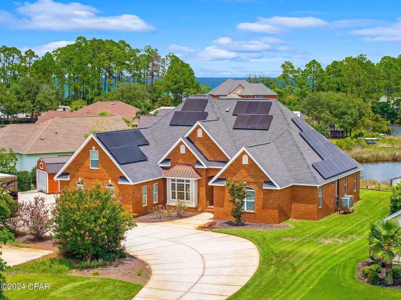 COLONY CLUB HARBOUR PH 1 - Residential